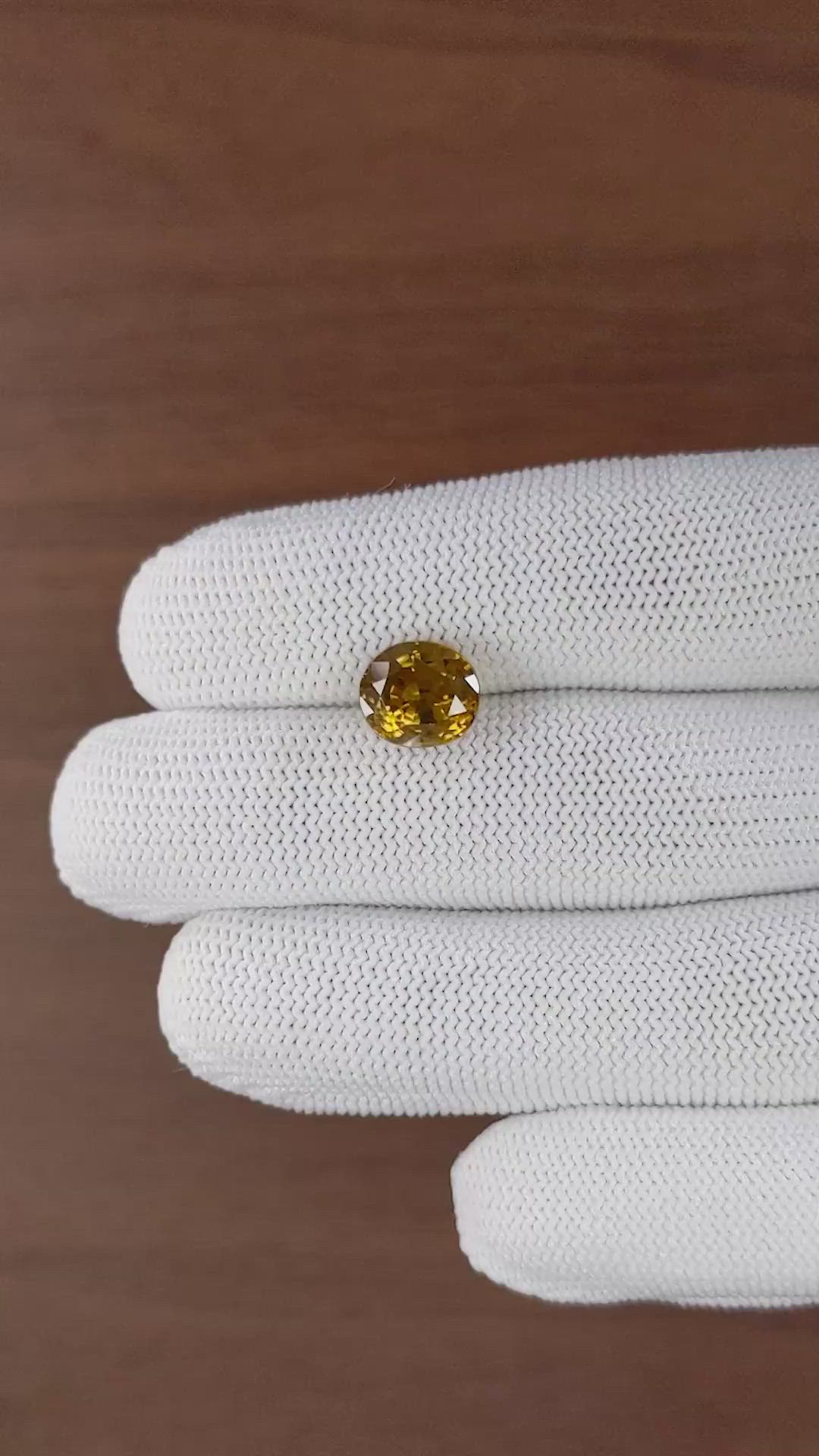 5.52 Ct. Yellowish Brown Zircon from Ceylon (Sri Lanka) Size Video