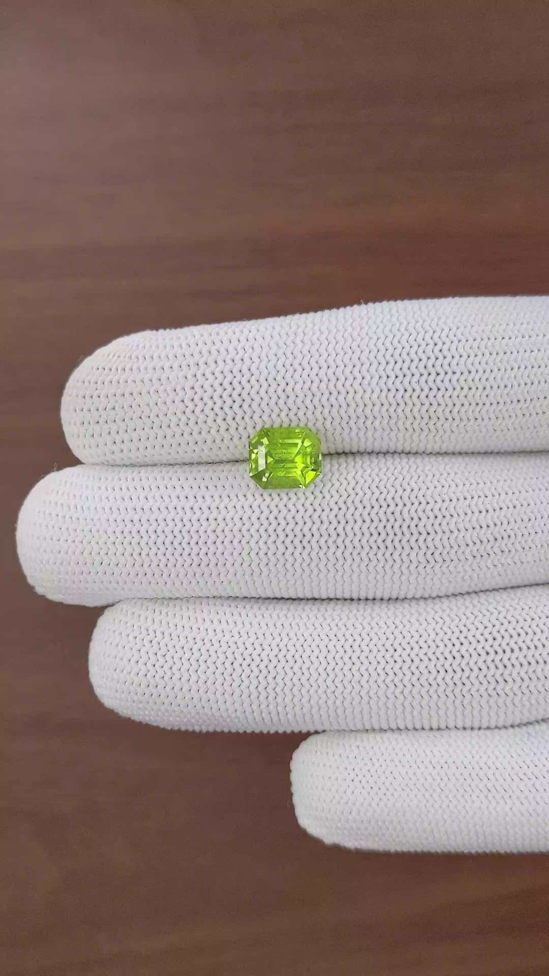2.69 Ct. Yellowish Green Peridot from Pakistan Size Video