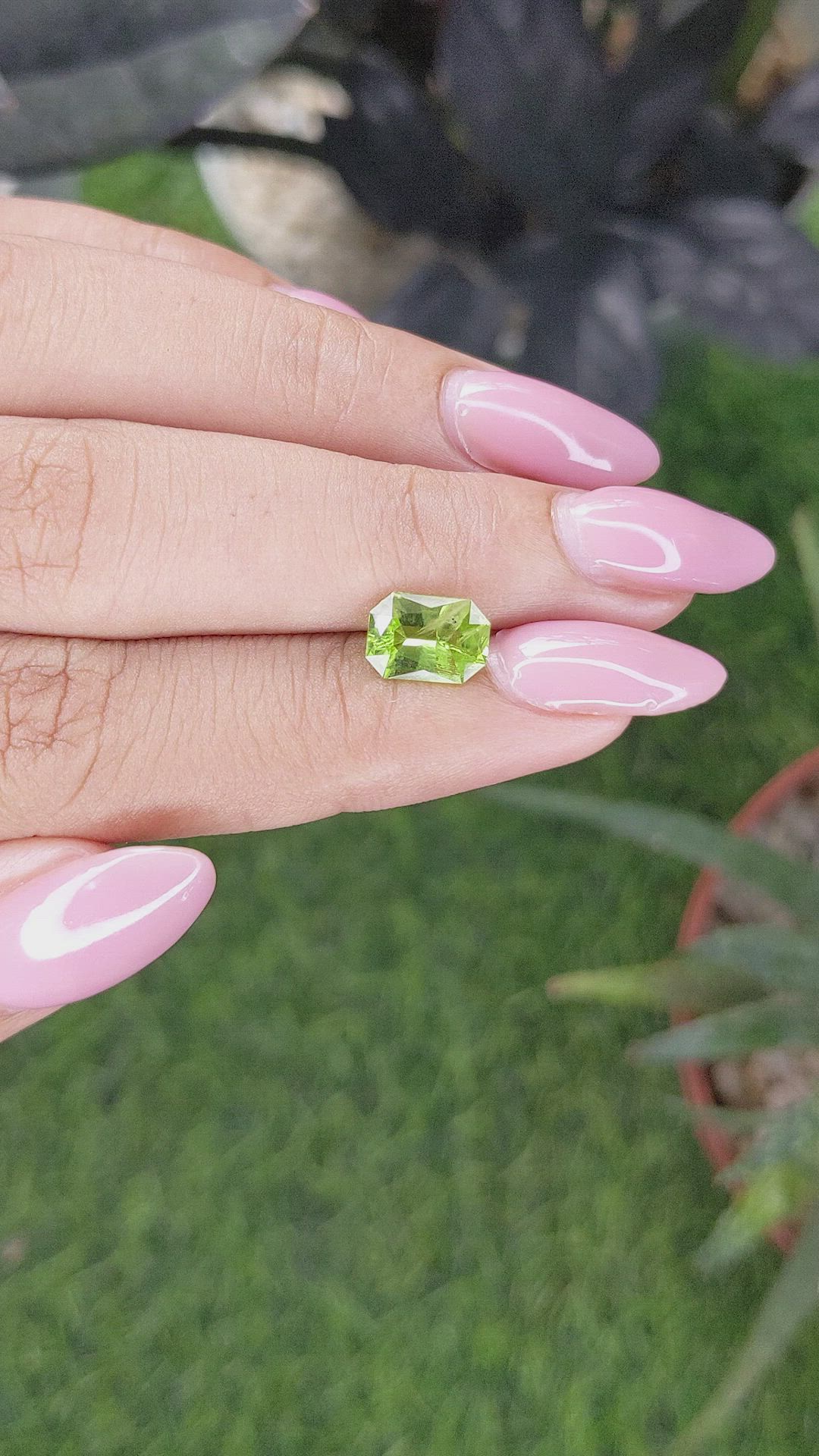 1.48 Ct. Yellowish Green Peridot from Pakistan Size Video