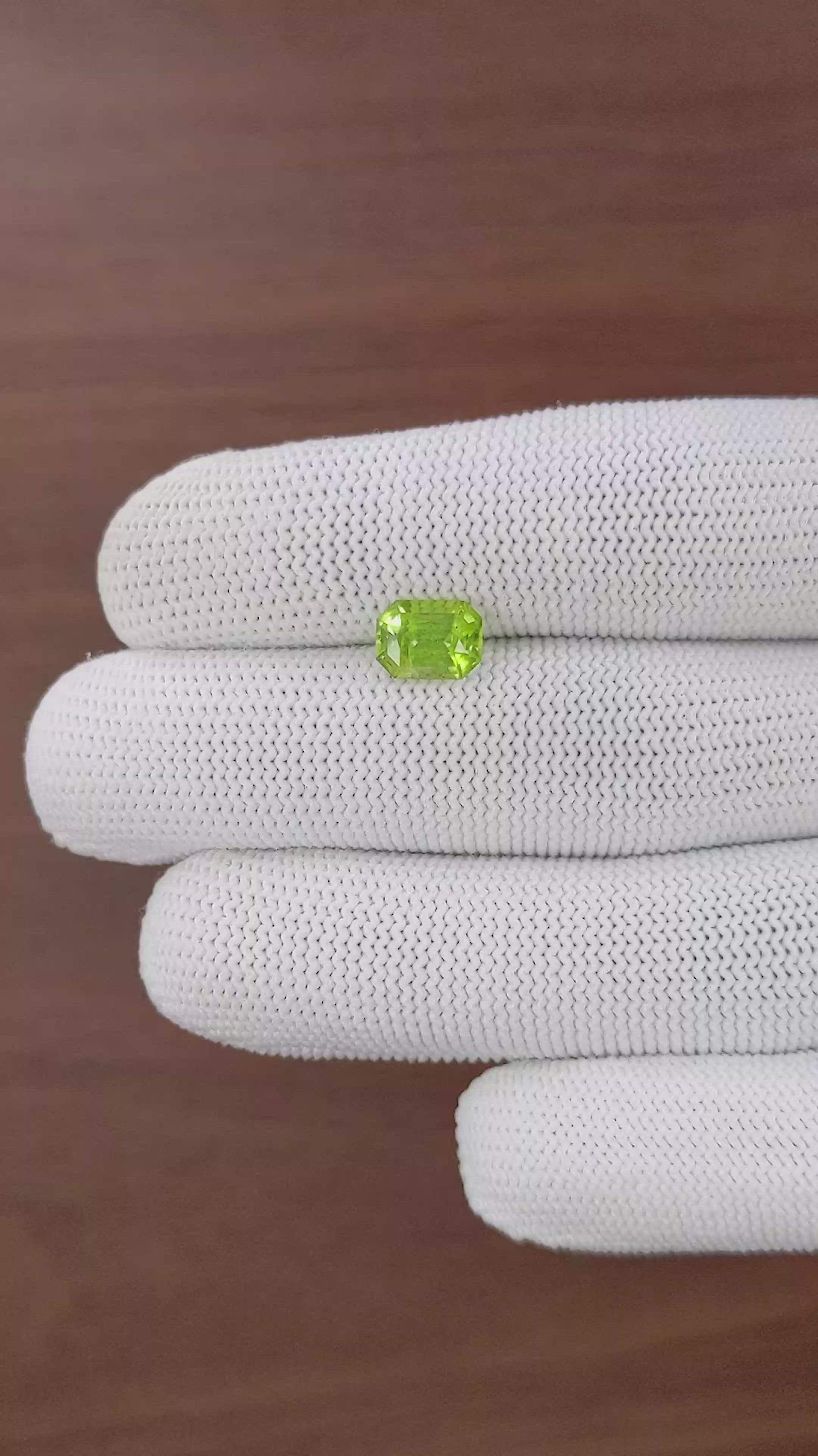 1.83 Ct. Yellowish Green Peridot from Pakistan Size Video