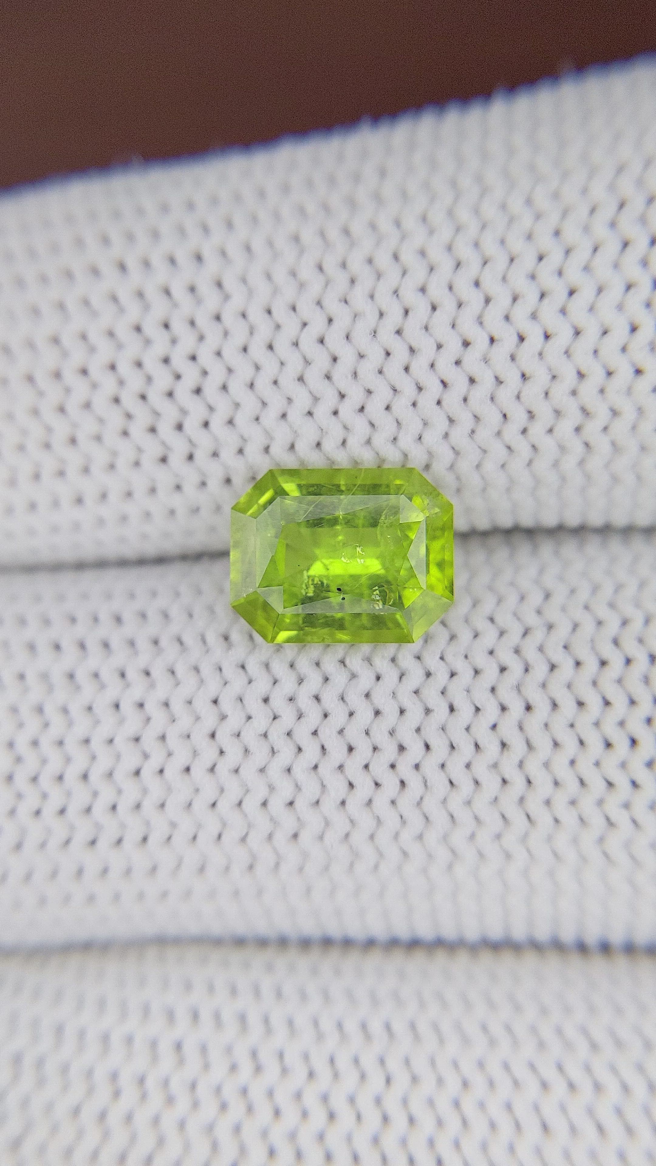 2.50 Ct. Yellowish Green Peridot from Pakistan Size Video