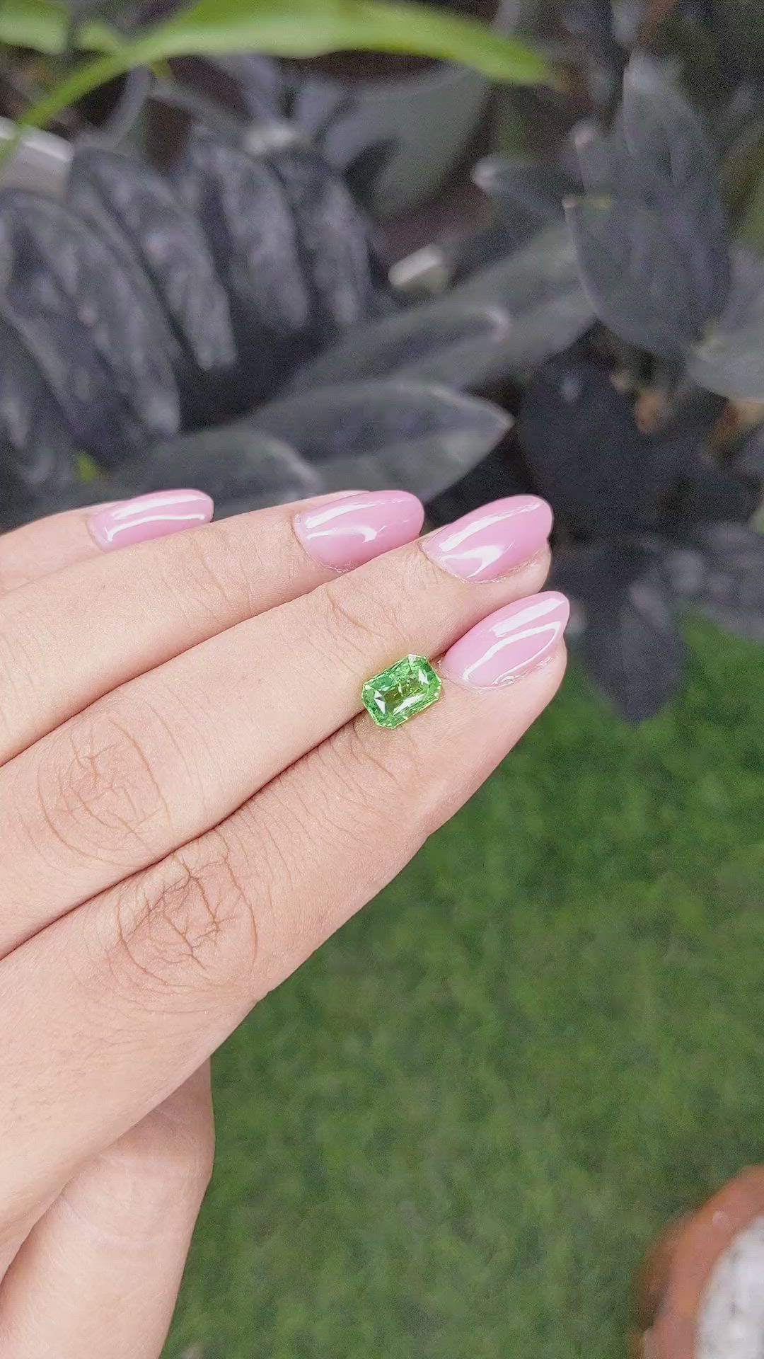 1.25 Ct. Tsavorite Garnet from Tanzania Size Video
