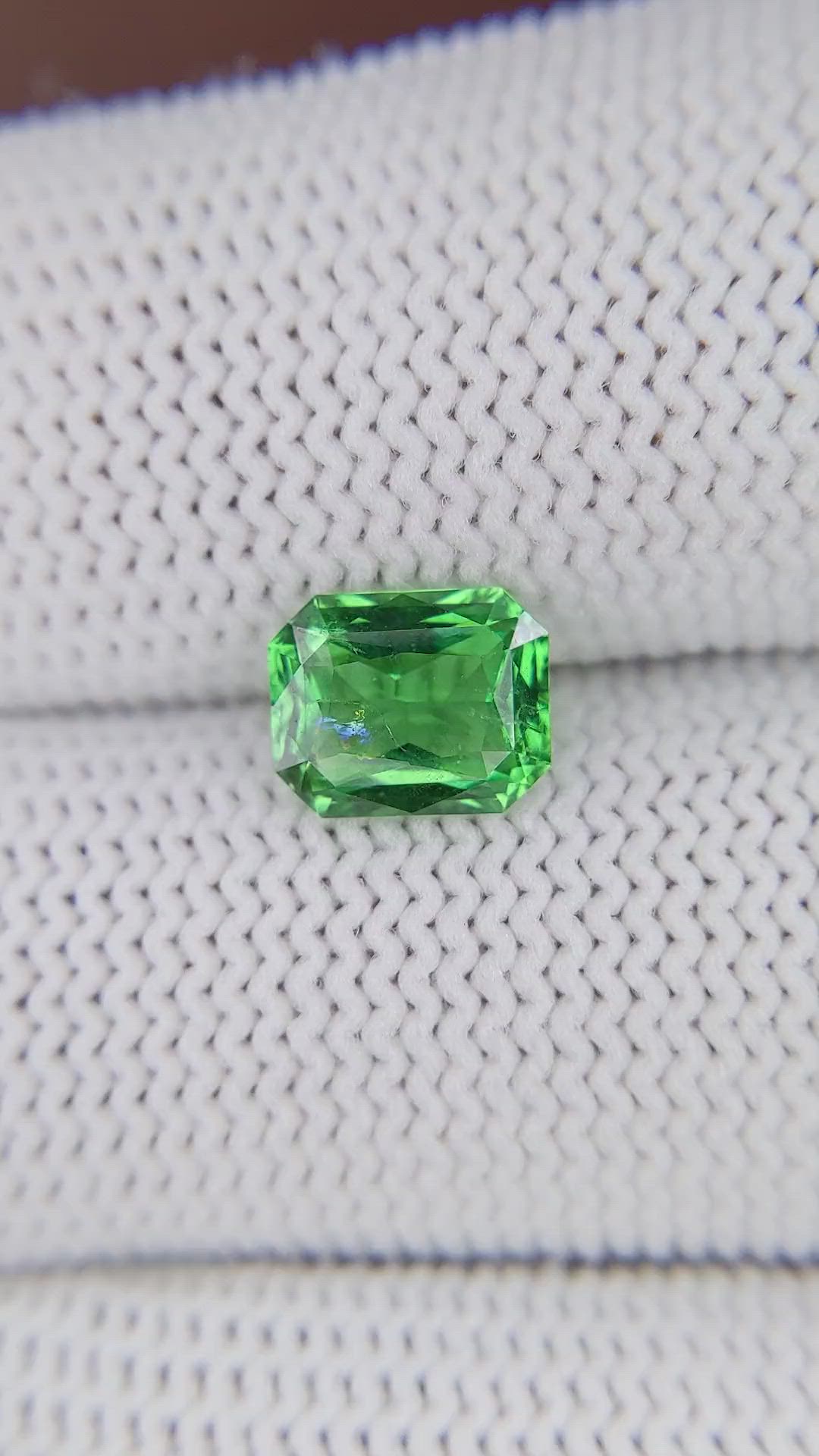 1.70 Ct. Tsavorite Garnet from Tanzania Size Video
