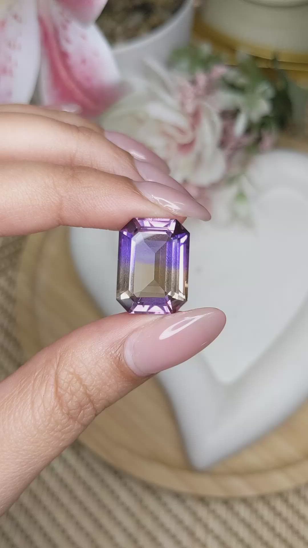 15.13 Ct. Bi Color Ametrine from Ceylon (Sri Lanka) Size Video