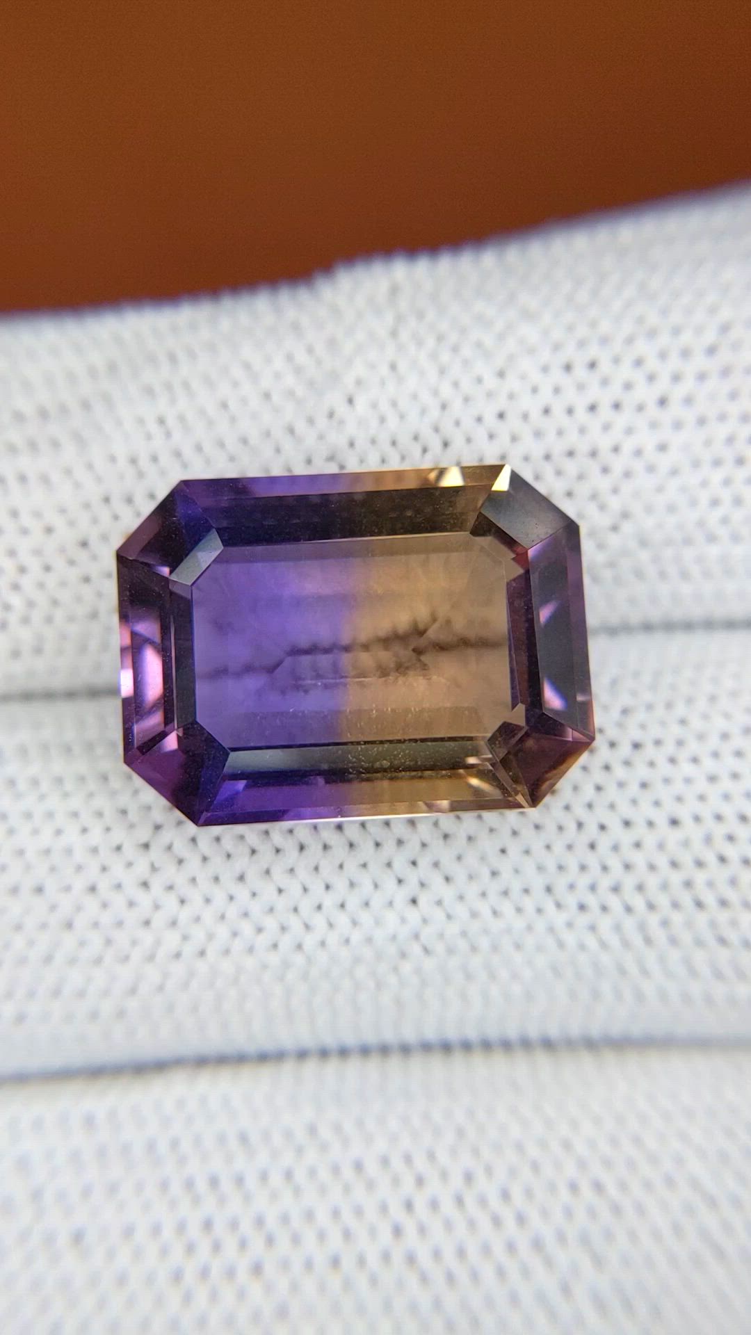 15.13 Ct. Bi Color Ametrine from Ceylon (Sri Lanka) Size Video