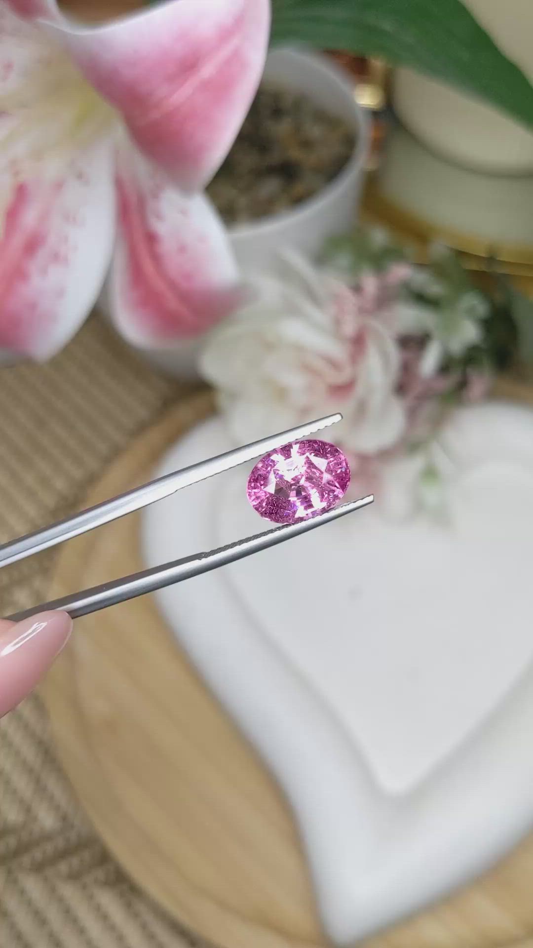 4.71 Ct. Pink Spinel from Ceylon (Sri Lanka) Size Video