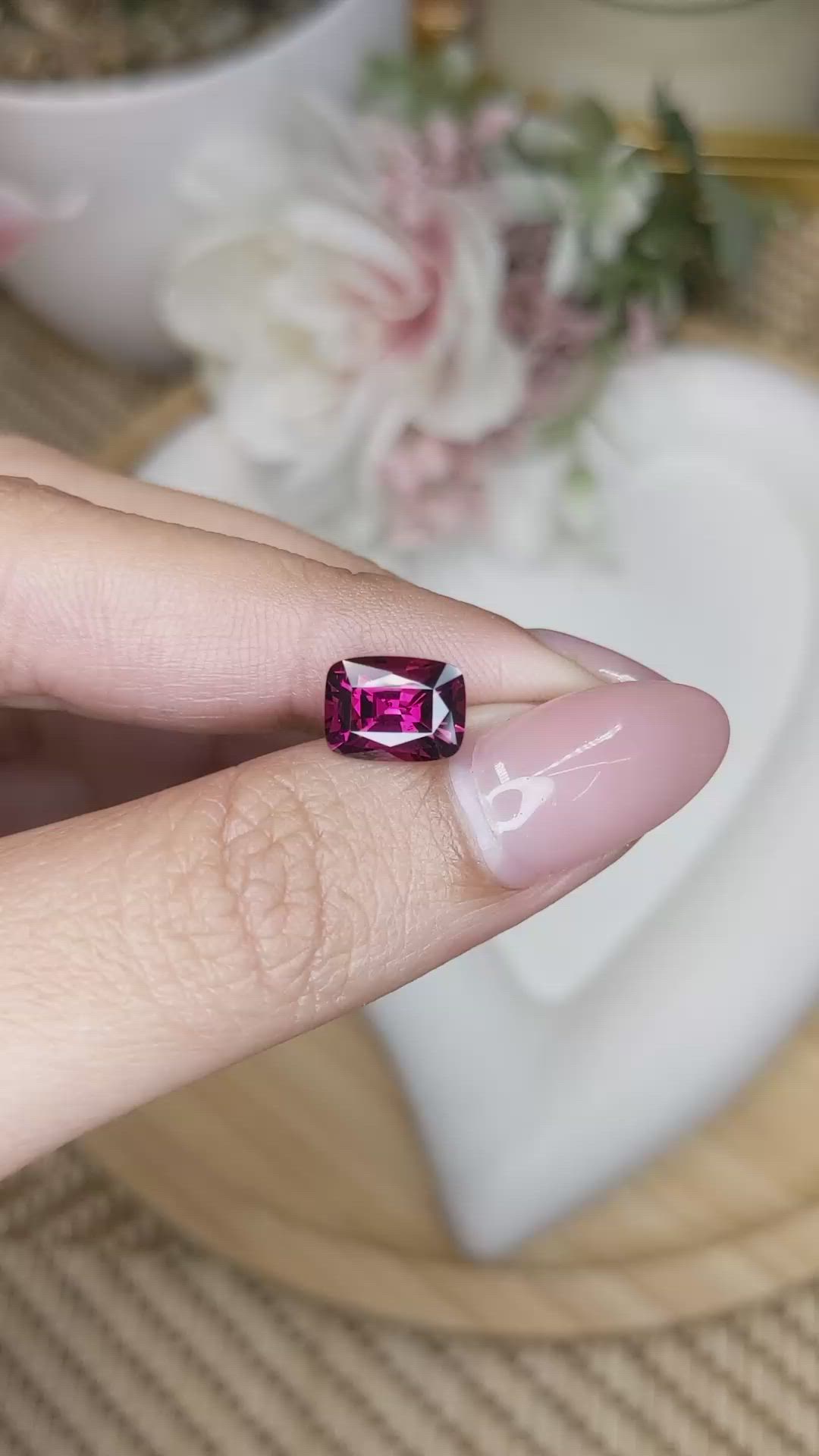 2.70 Ct. Purplish Pink Rhodolite Garnet from Ceylon (Sri Lanka) Size Video