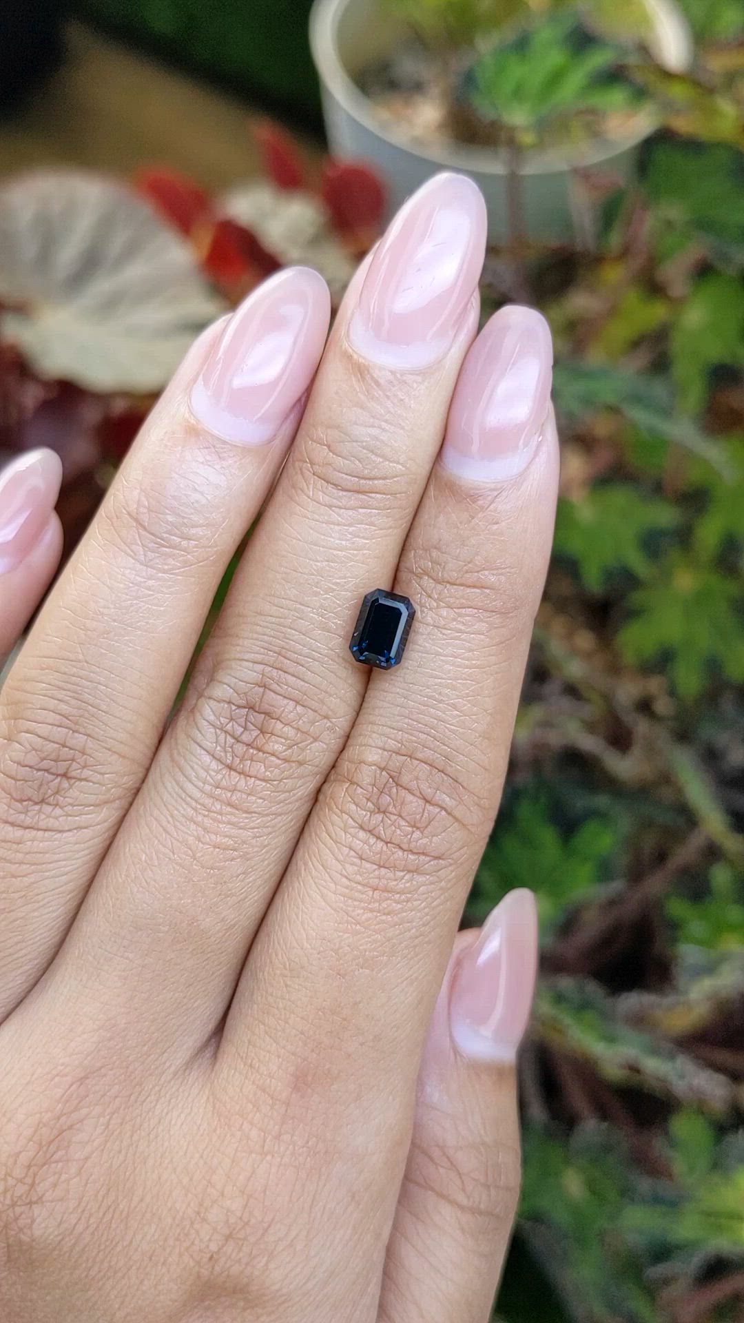 1.70 Ct. Blue Spinel from Ceylon (Sri Lanka) Size Video