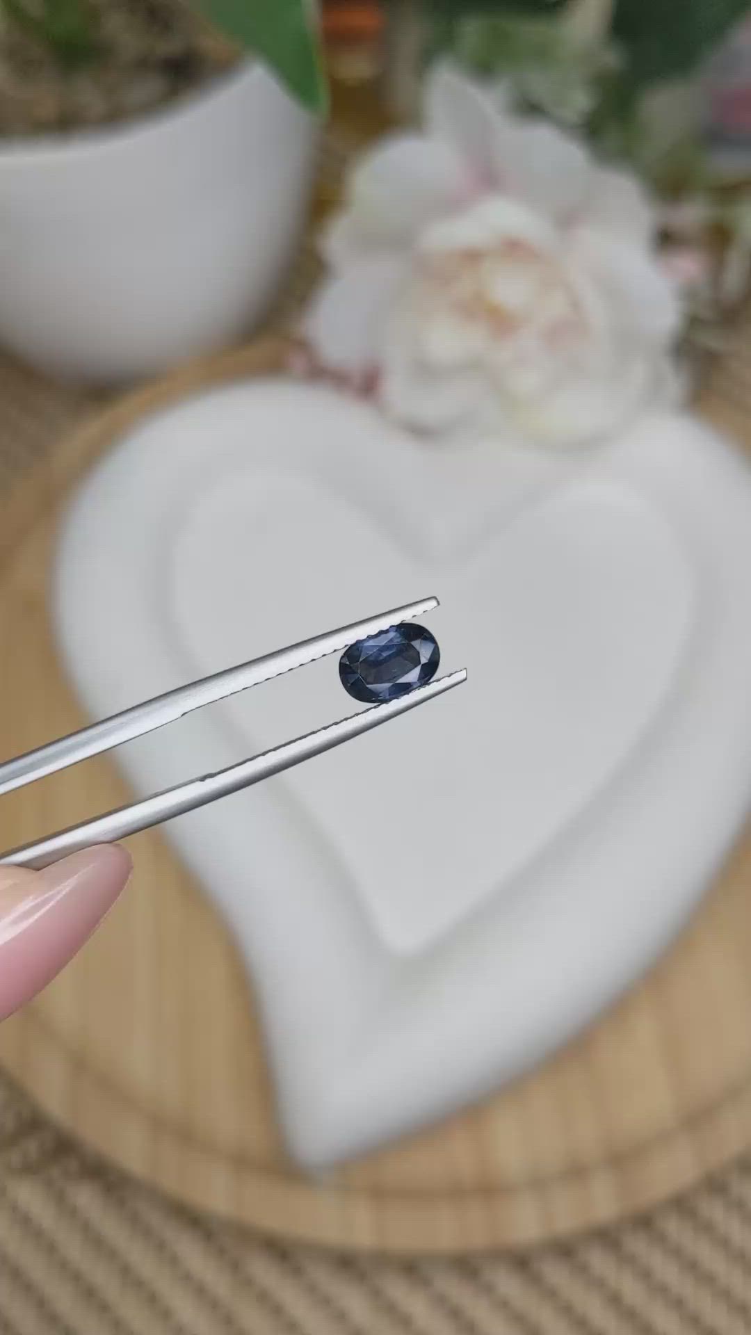 1.02 Ct. Blue Spinel from Ceylon (Sri Lanka) Size Video