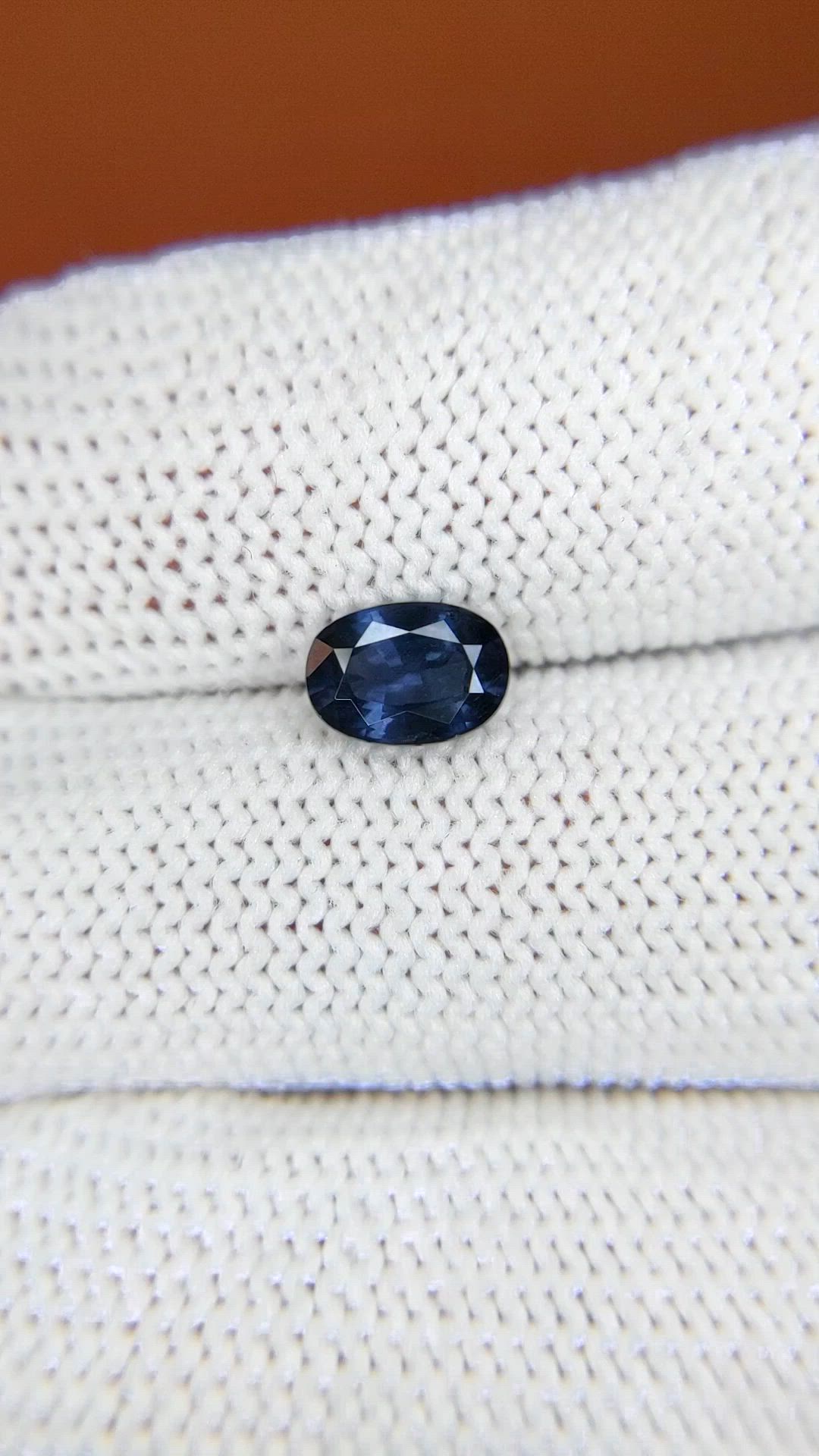 1.02 Ct. Blue Spinel from Ceylon (Sri Lanka) Size Video