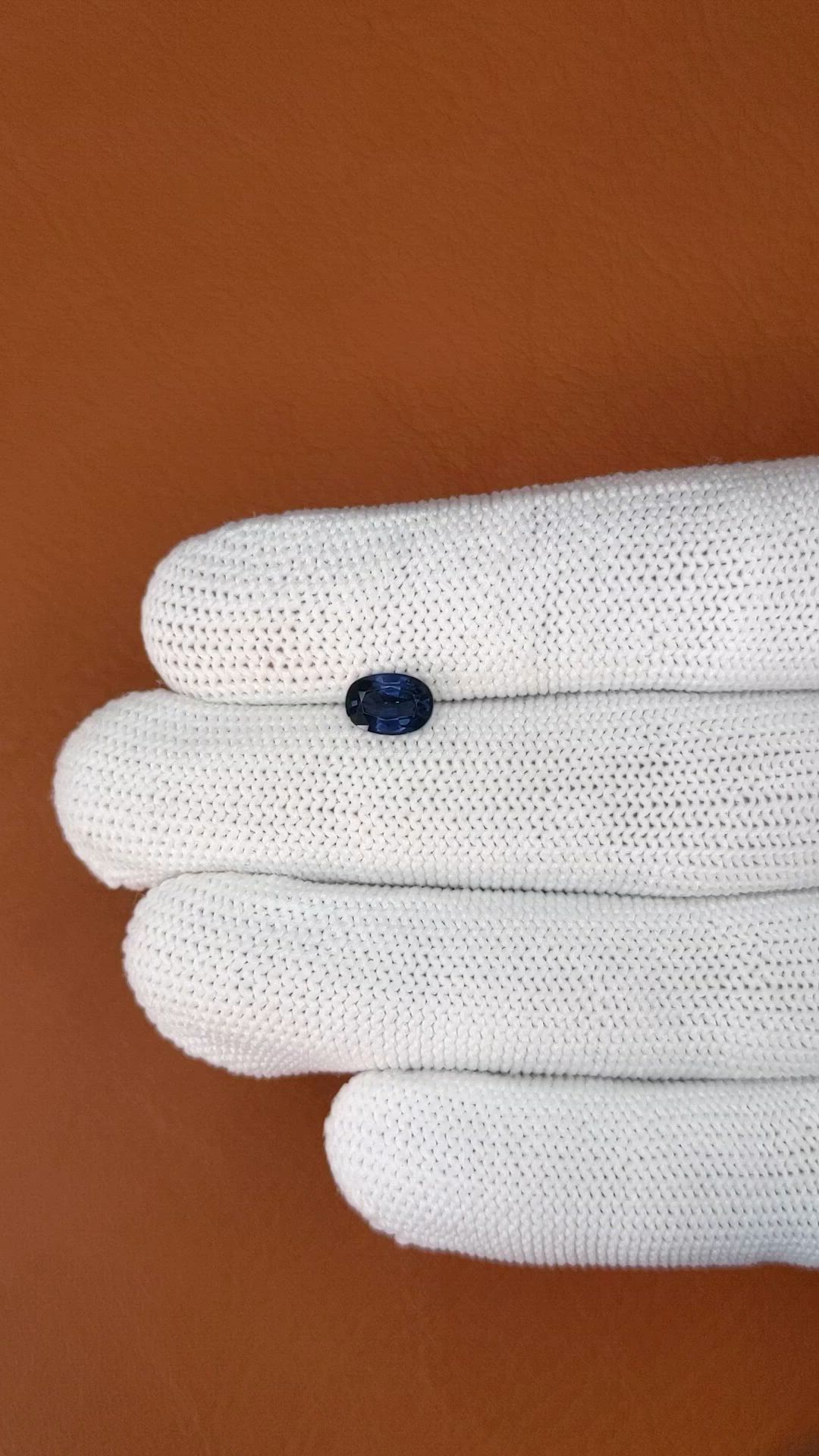 1.02 Ct. Blue Spinel from Ceylon (Sri Lanka) Size Video