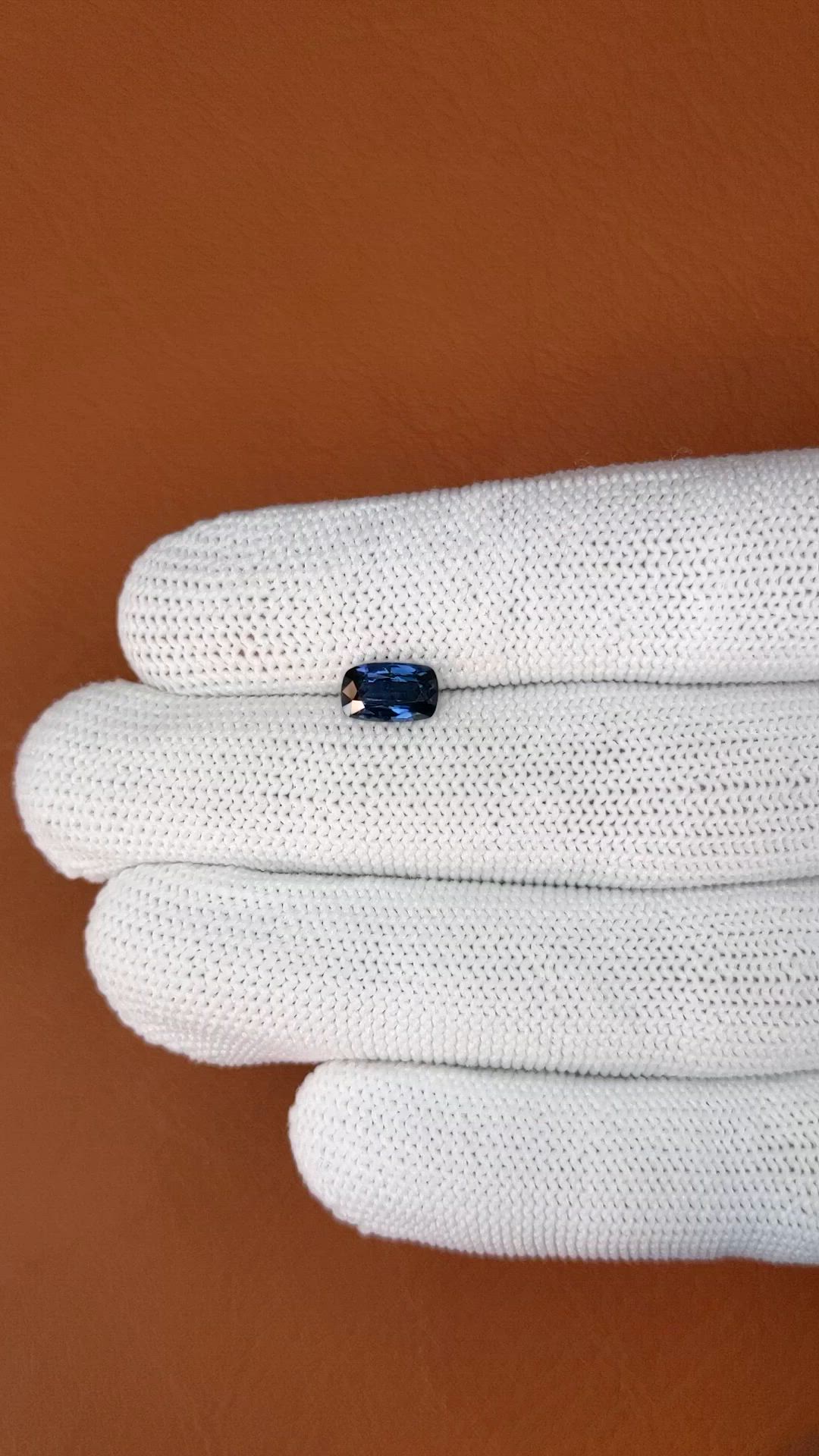 1.25 Ct. Blue Spinel from Ceylon (Sri Lanka) Size Video