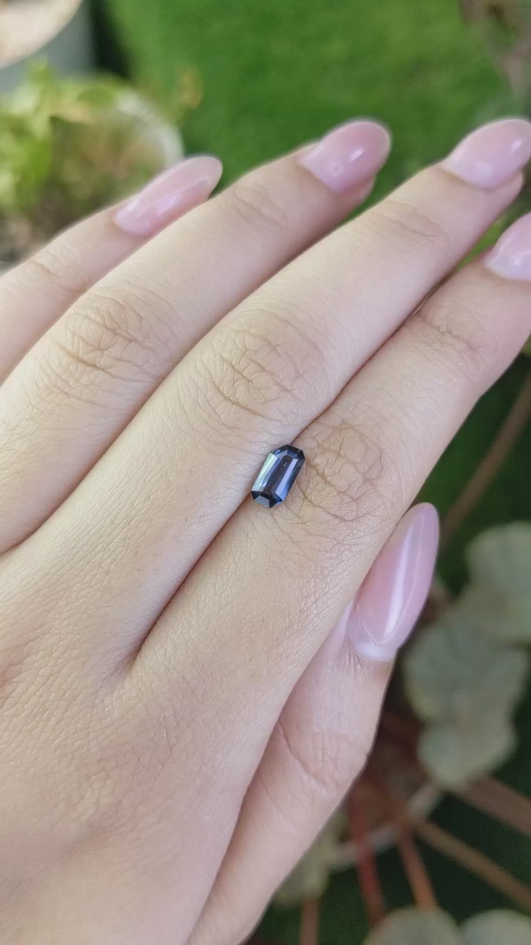 0.70 Ct. Purplish Blue Spinel from Ceylon (Sri Lanka) Size Video