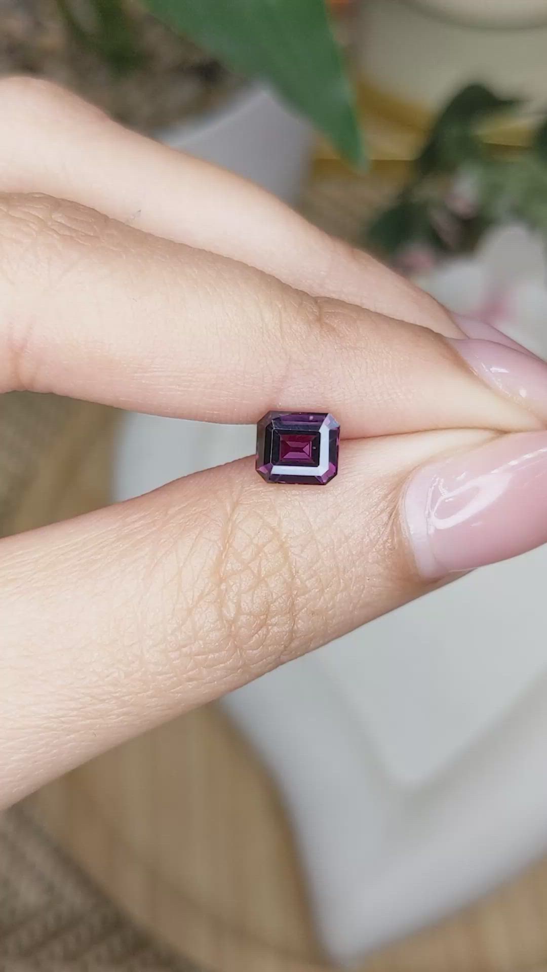 1.38 Ct. Purplish Pink Spinel from Ceylon (Sri Lanka) Size Video