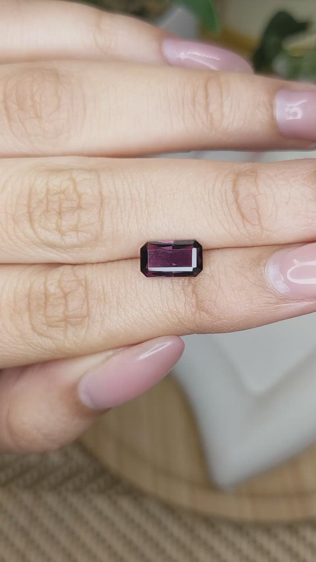 1.54 Ct. Pink Spinel from Ceylon (Sri Lanka) Size Video