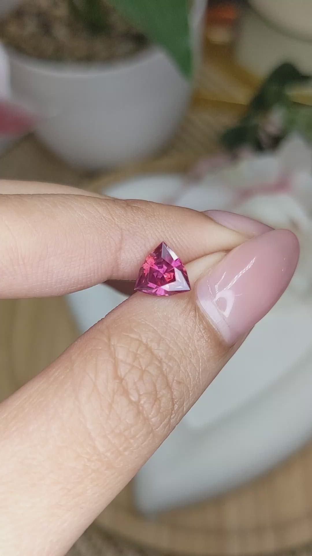 1.31 Ct. Purplish Pink Garnet from Ceylon (Sri Lanka) Size Video