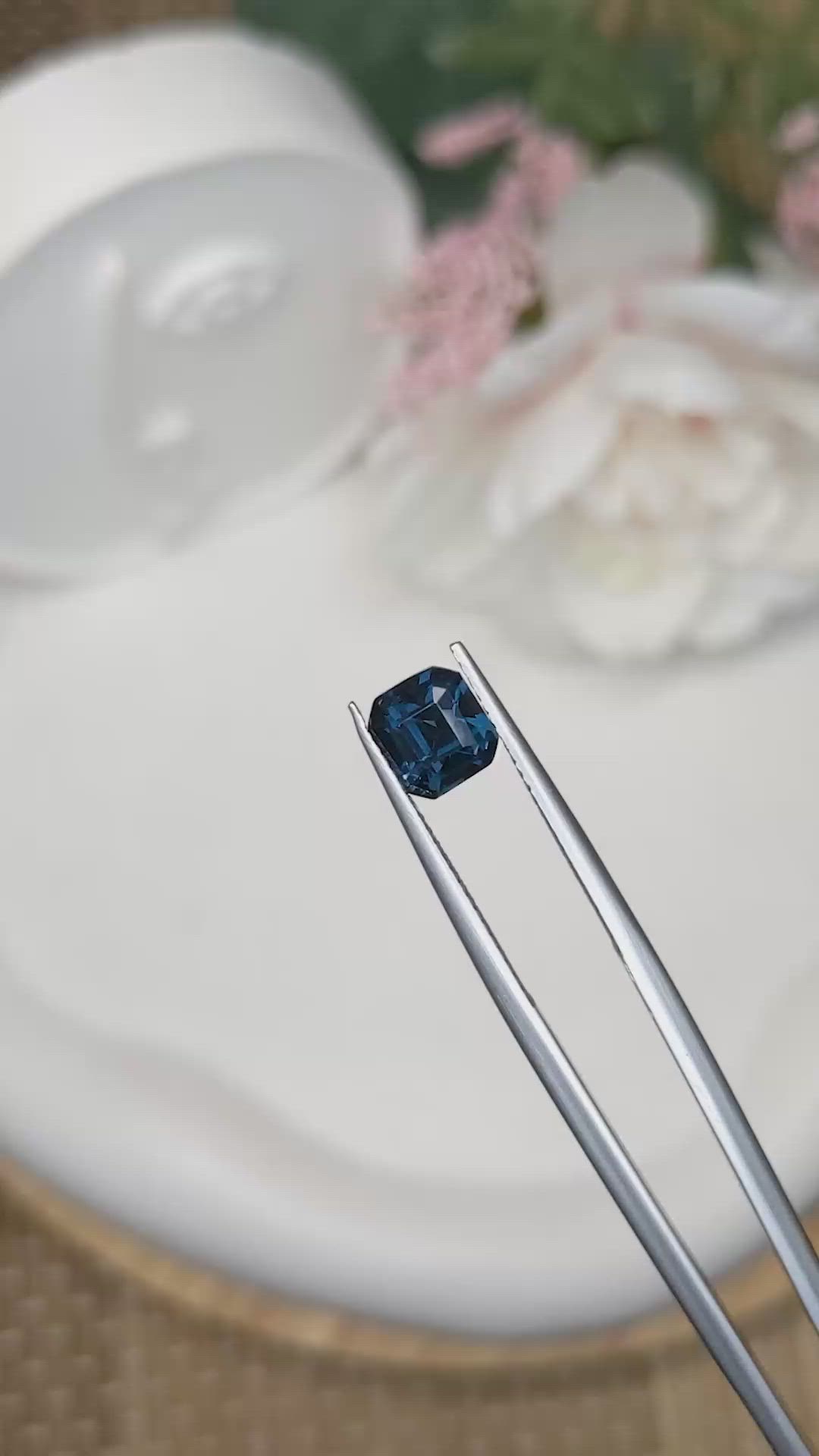 1.83 Ct. Greyish Blue Spinel from Ceylon (Sri Lanka) Size Video