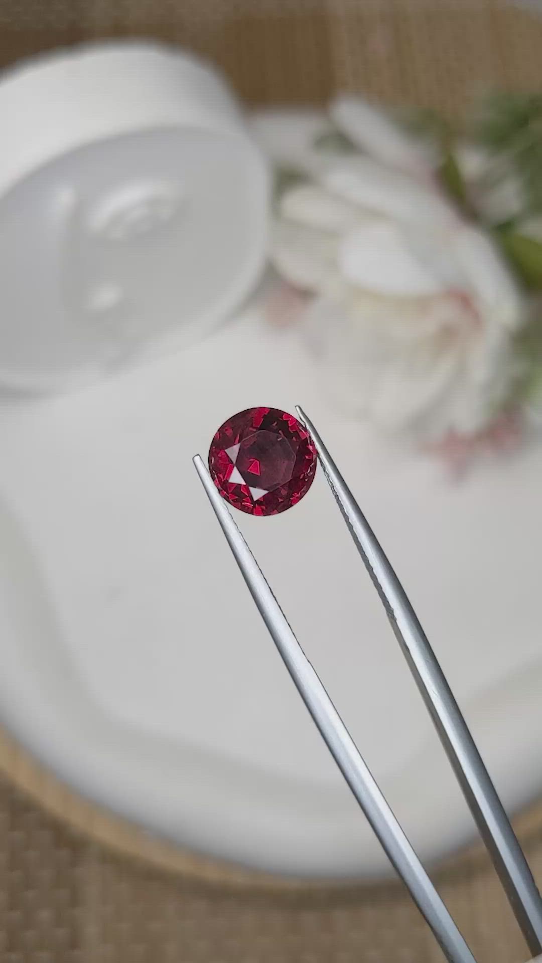 4.67 Ct. Red Garnet from Ceylon (Sri Lanka) Size Video