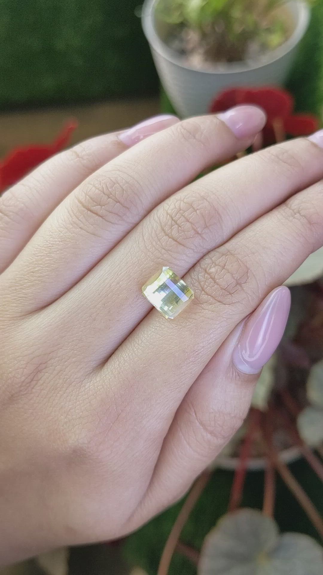 3.36 Ct. Lemon Quartz from Brazil Size Video