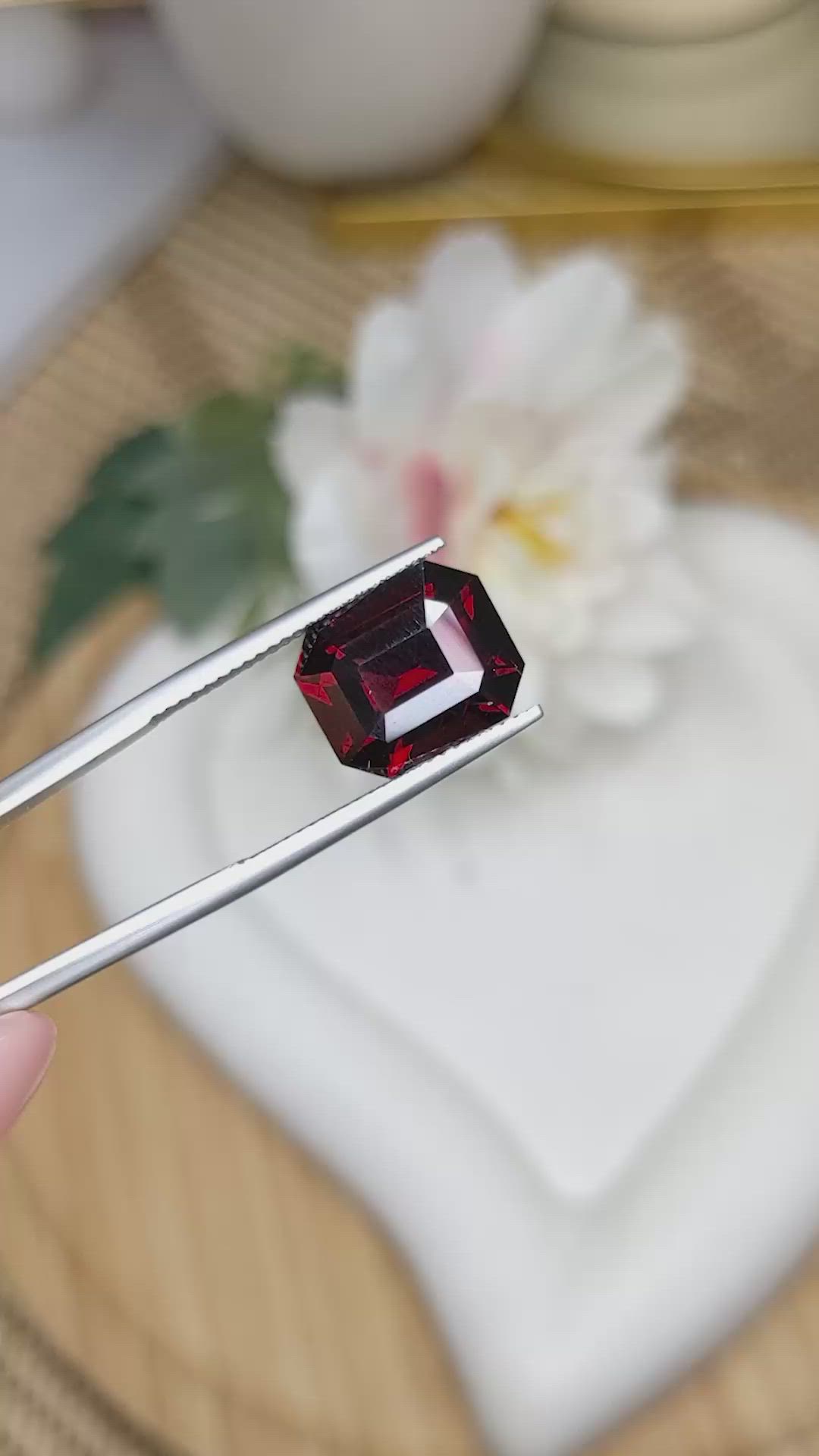 7.45 Ct. Red Garnet from Ceylon (Sri Lanka) Size Video