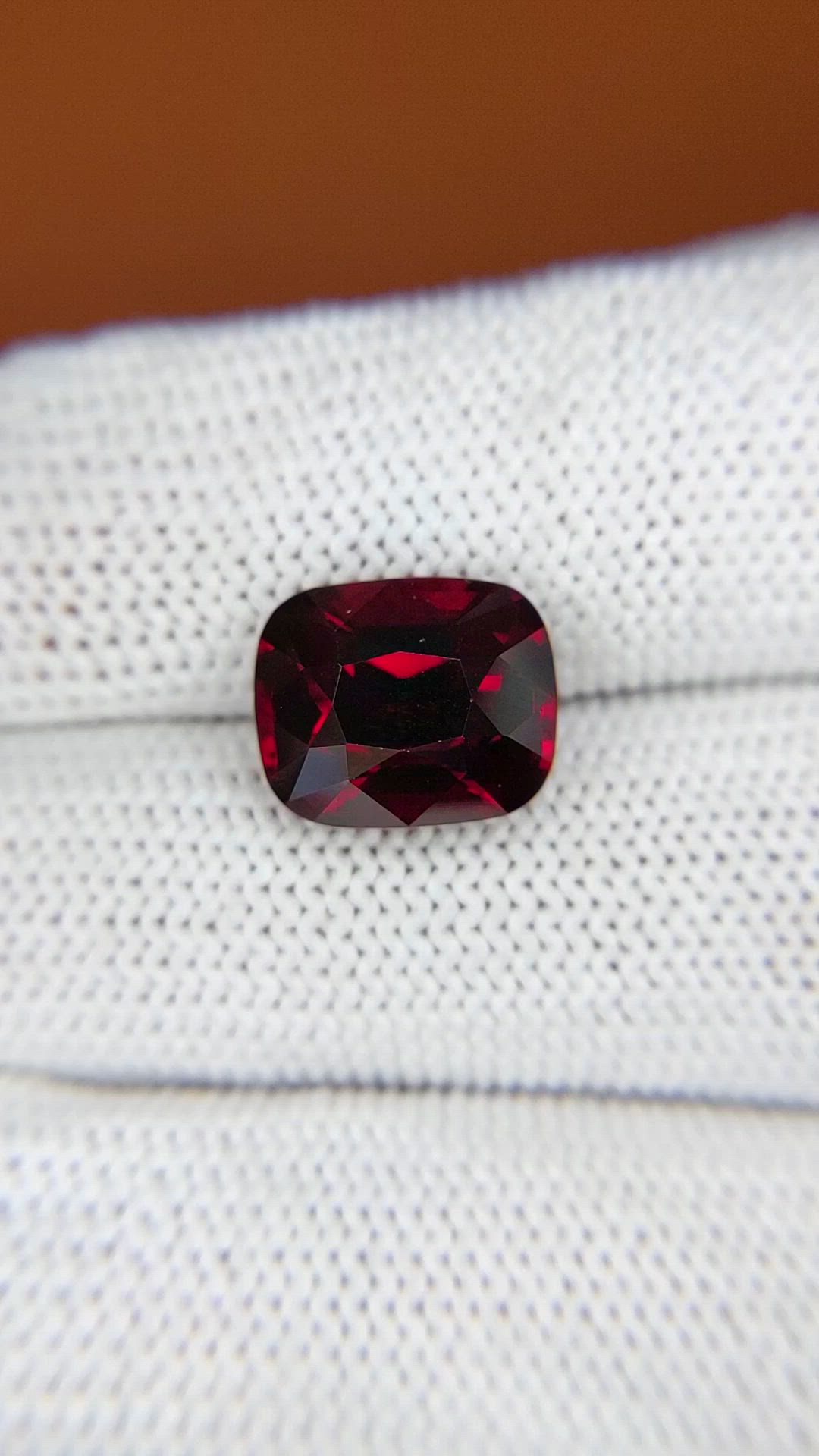 7.17 Ct. Red Garnet from Ceylon (Sri Lanka) Size Video