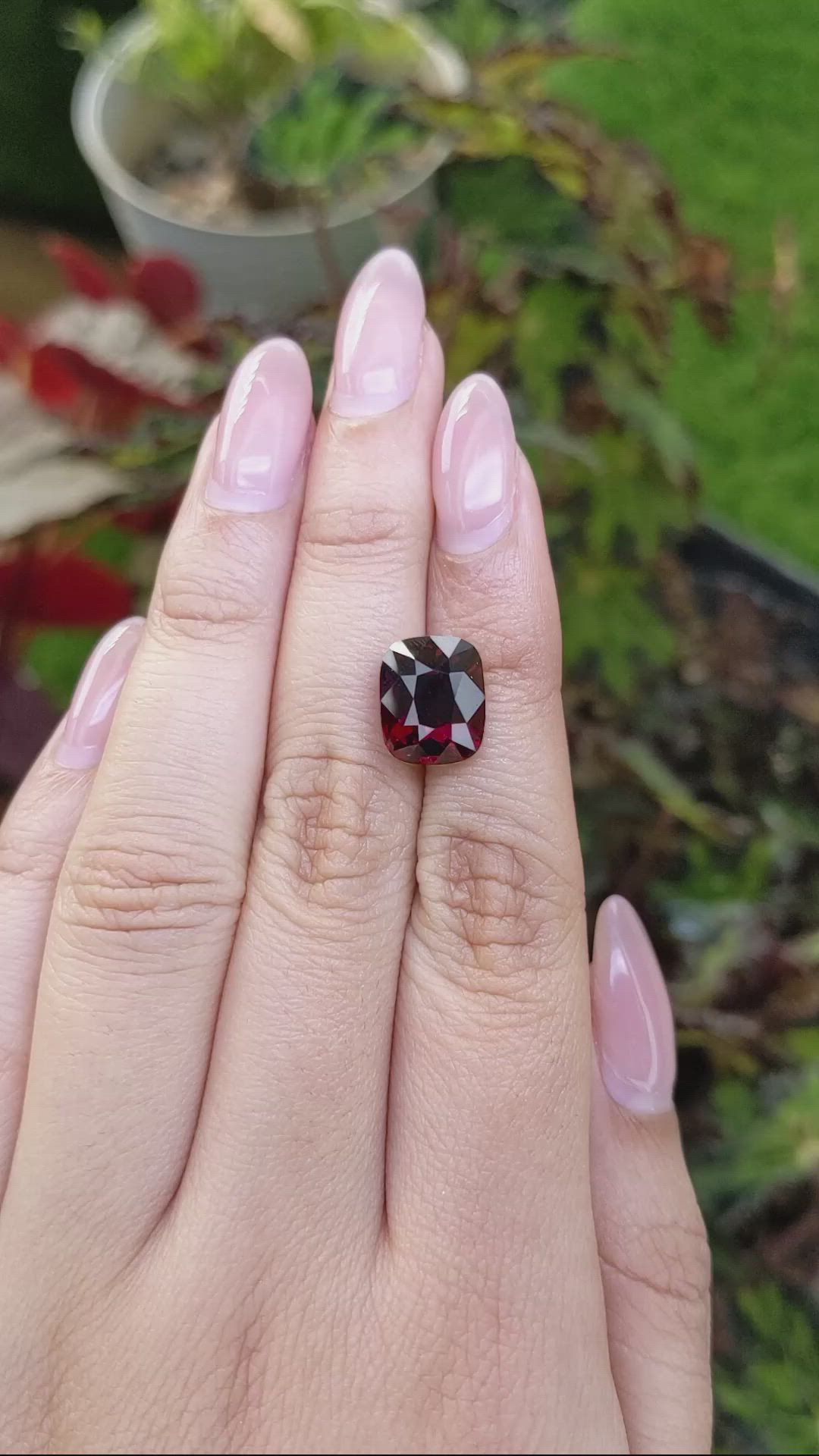 7.17 Ct. Red Garnet from Ceylon (Sri Lanka) Size Video