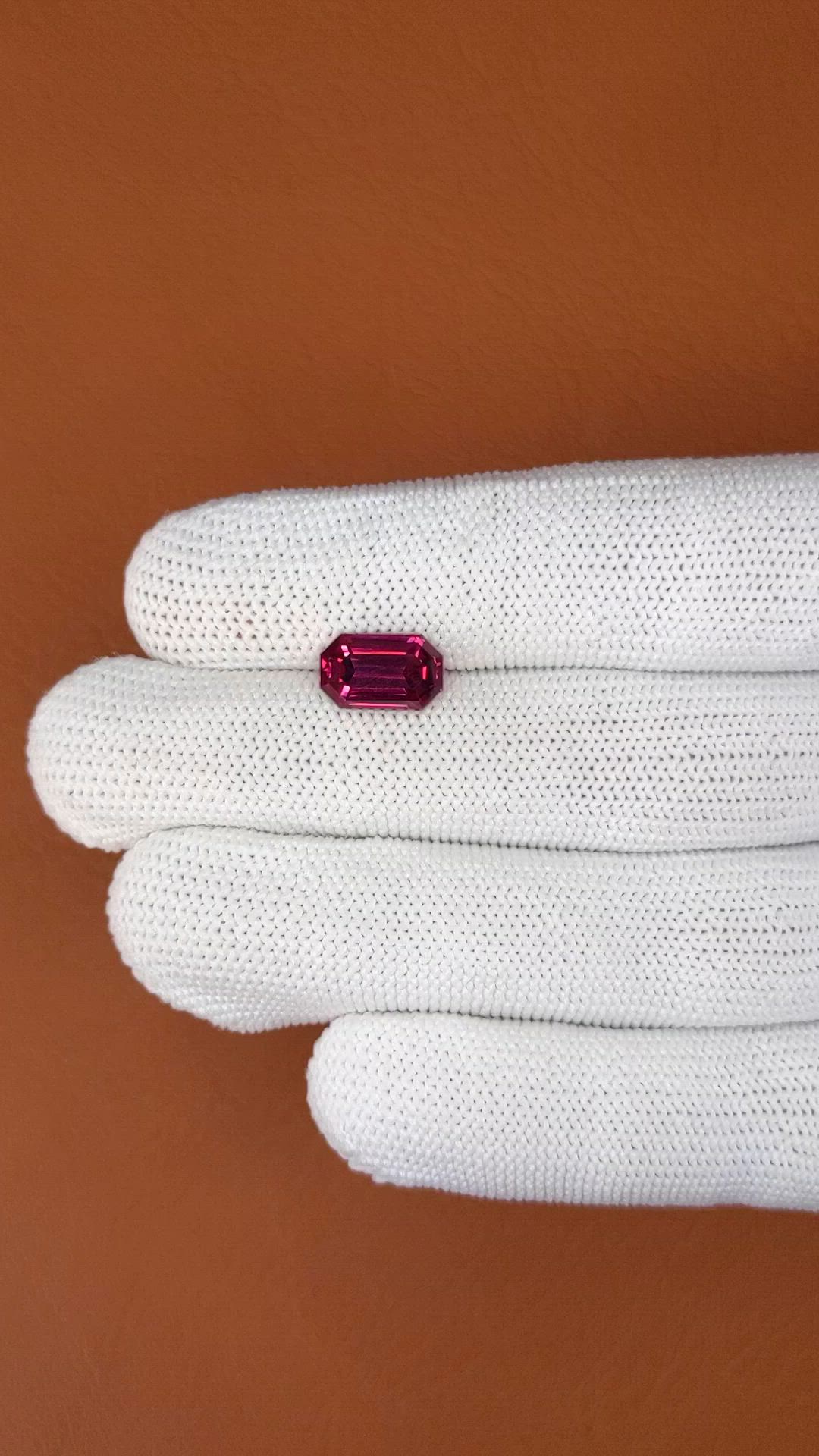 3.18 Ct. Purplish Pink Garnet from Ceylon (Sri Lanka) Size Video
