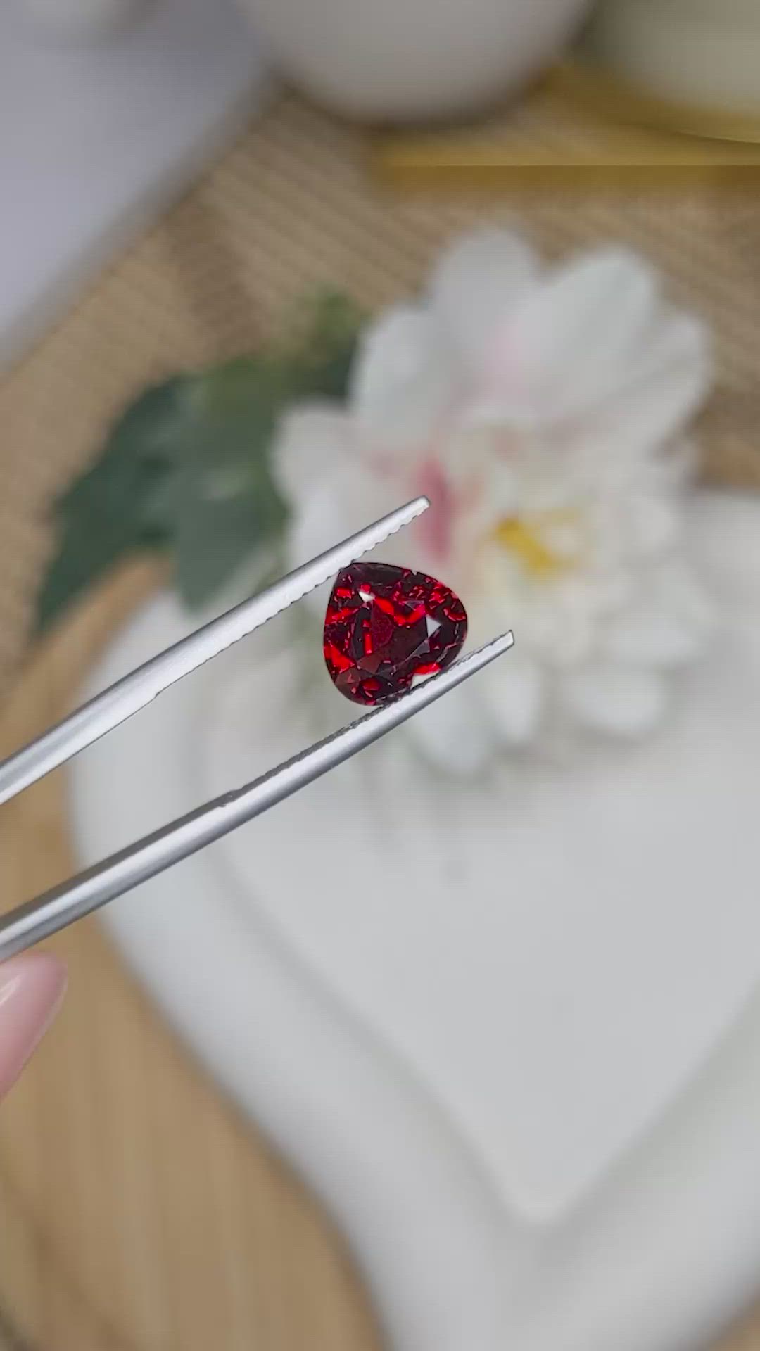 3.05 Ct. Red Garnet from Ceylon (Sri Lanka) Size Video