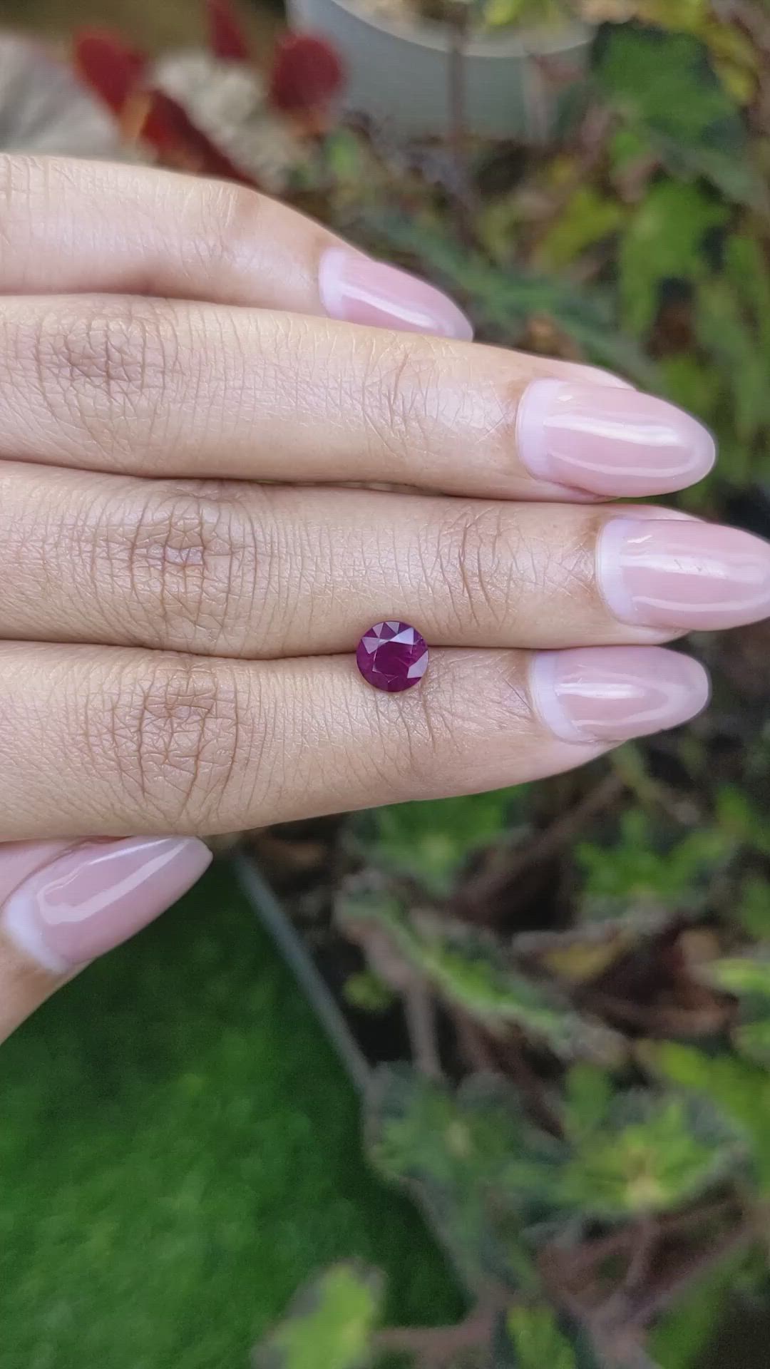 1.40 Ct. Pinkish Purple Garnet from Ceylon (Sri Lanka) Size Video