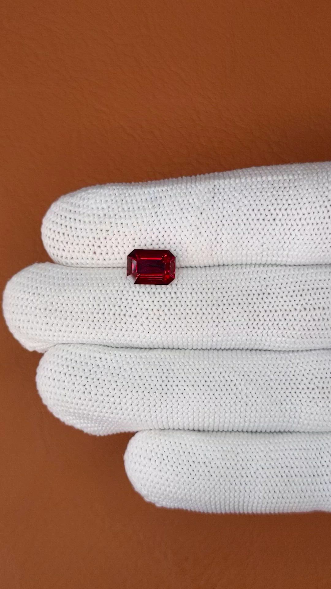 2.57 Ct. Red Garnet from Ceylon (Sri Lanka) Size Video