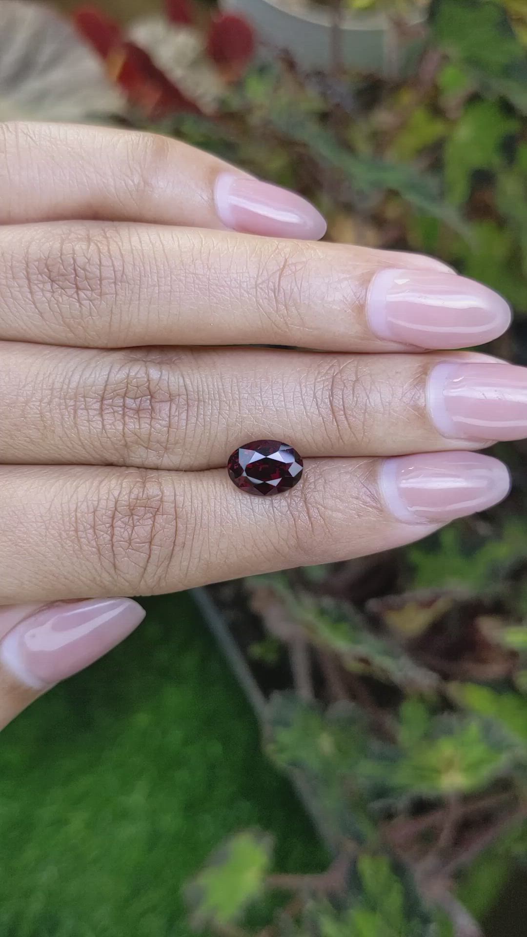 2.86 Ct. Red Garnet from Ceylon (Sri Lanka) Size Video