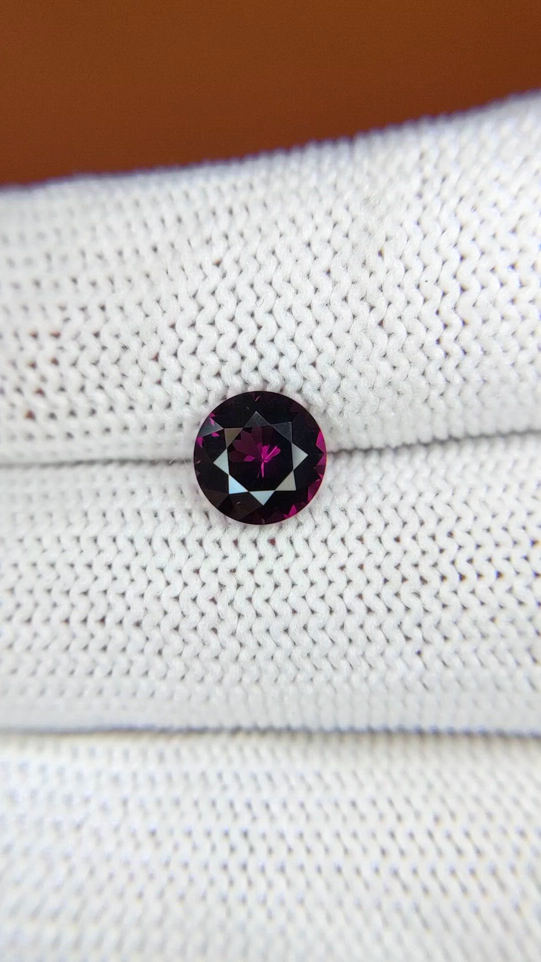 1.52 Ct. Pinkish Purple Spinel from Ceylon (Sri Lanka) Size Video