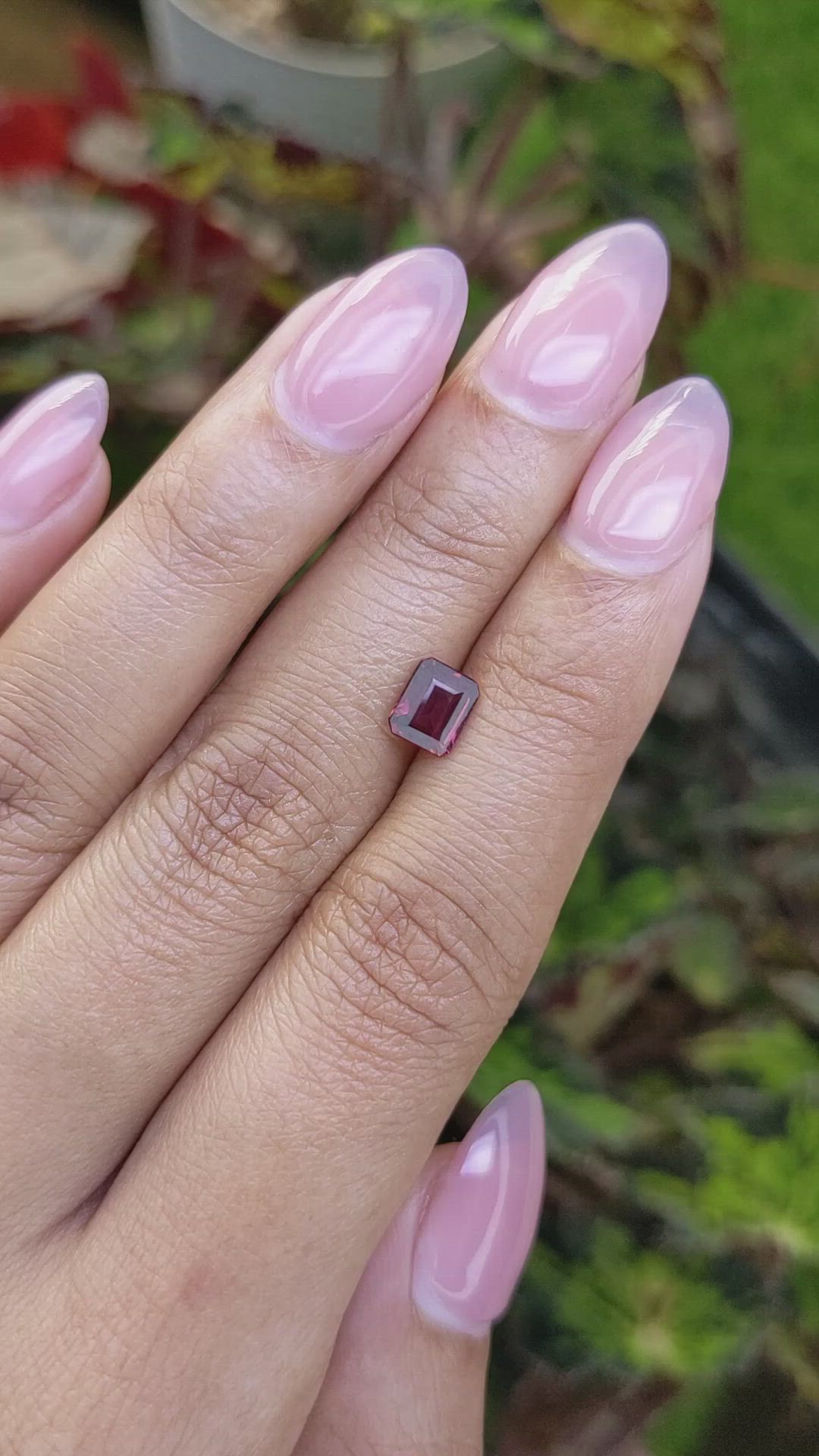 1.08 Ct. Red Rhodolite Garnet from Mozambique Size Video