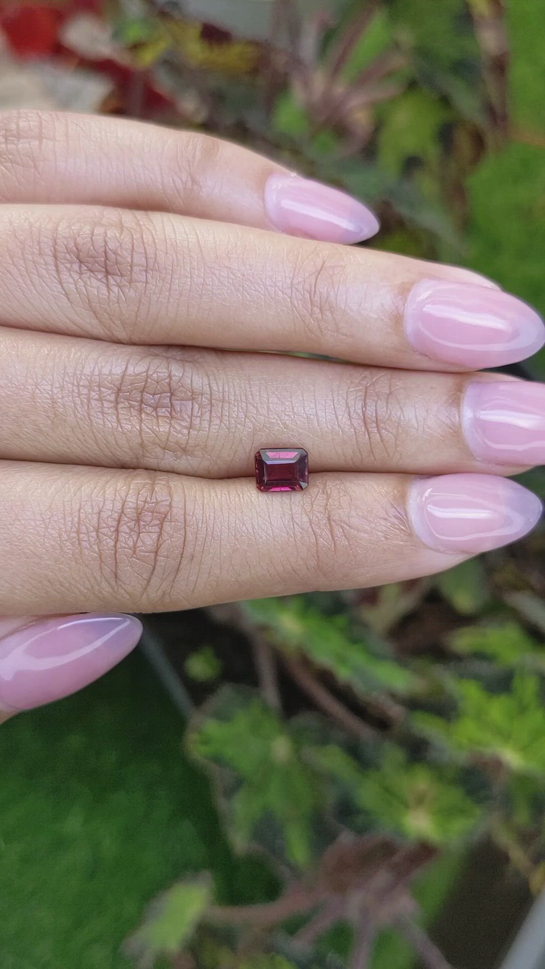 1.08 Ct. Red Rhodolite Garnet from Mozambique Size Video