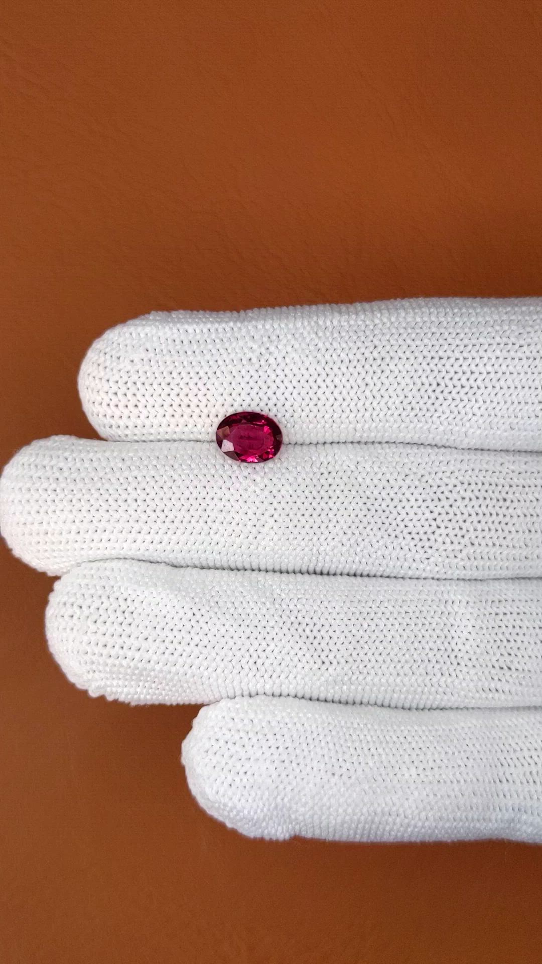 1.51 Ct. Pinkish Purple Rhodolite Garnet from Mozambique Size Video