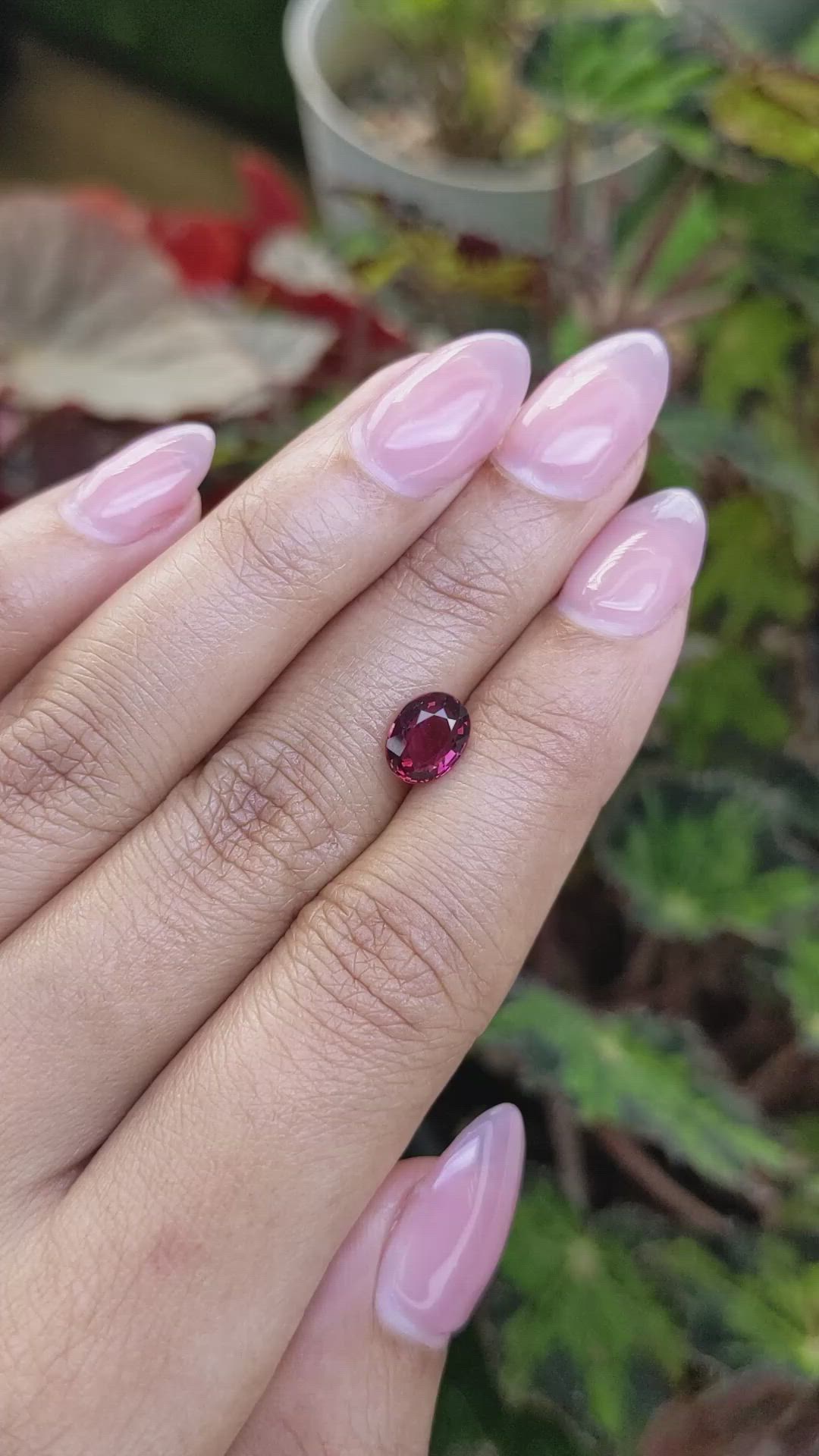 1.51 Ct. Pinkish Purple Rhodolite Garnet from Mozambique Size Video