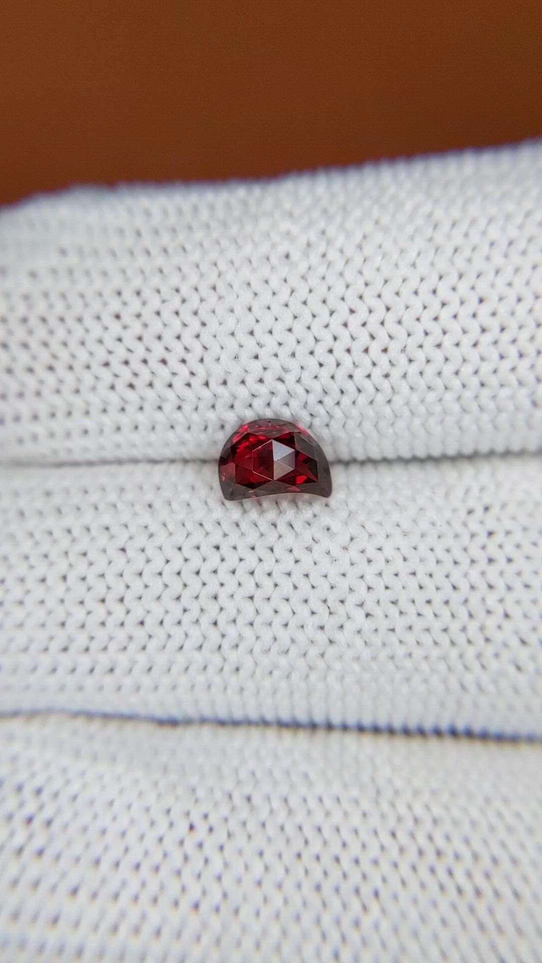 0.94 Ct. Red Rhodolite Garnet from Mozambique Size Video