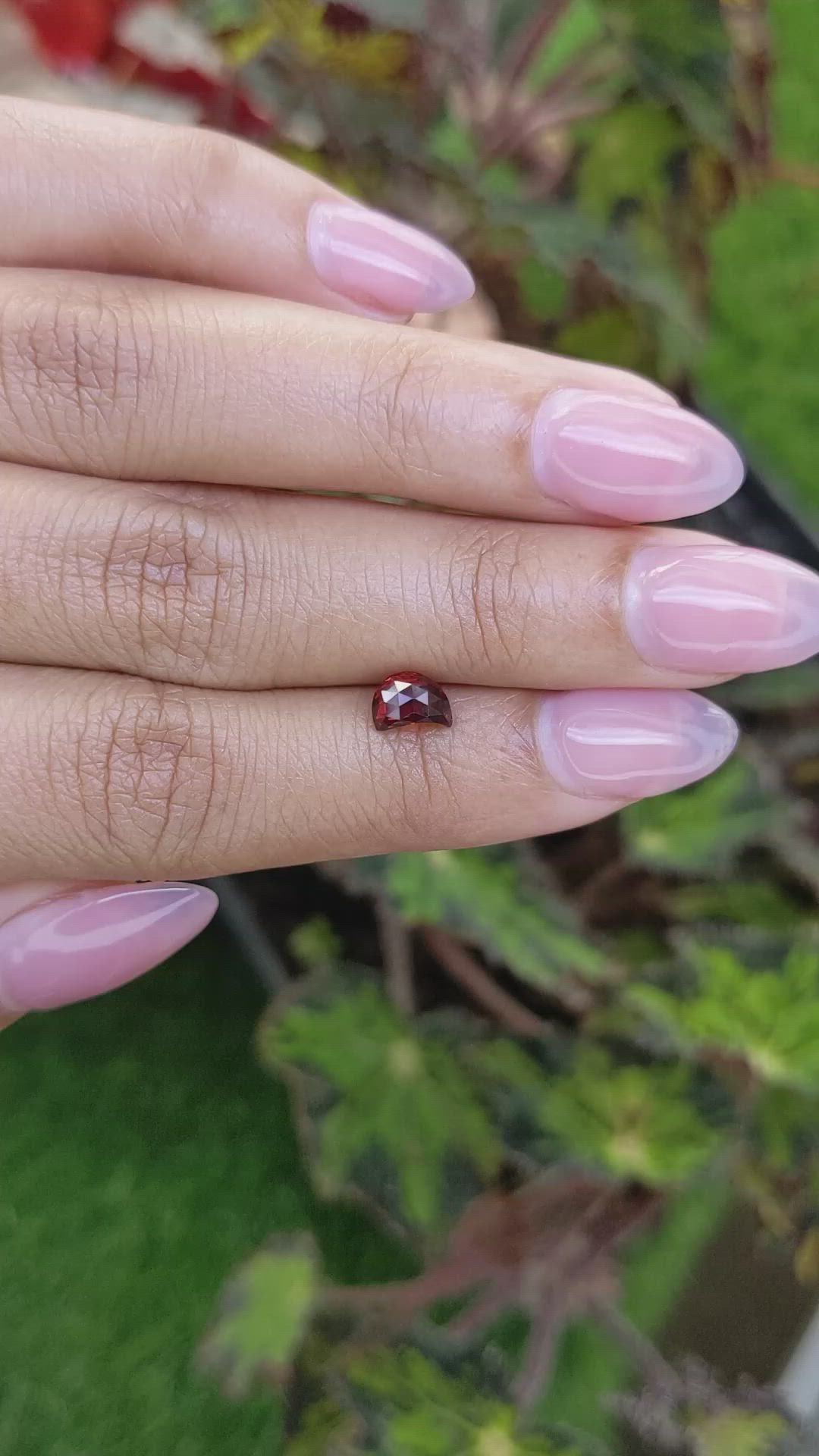 0.94 Ct. Red Rhodolite Garnet from Mozambique Size Video