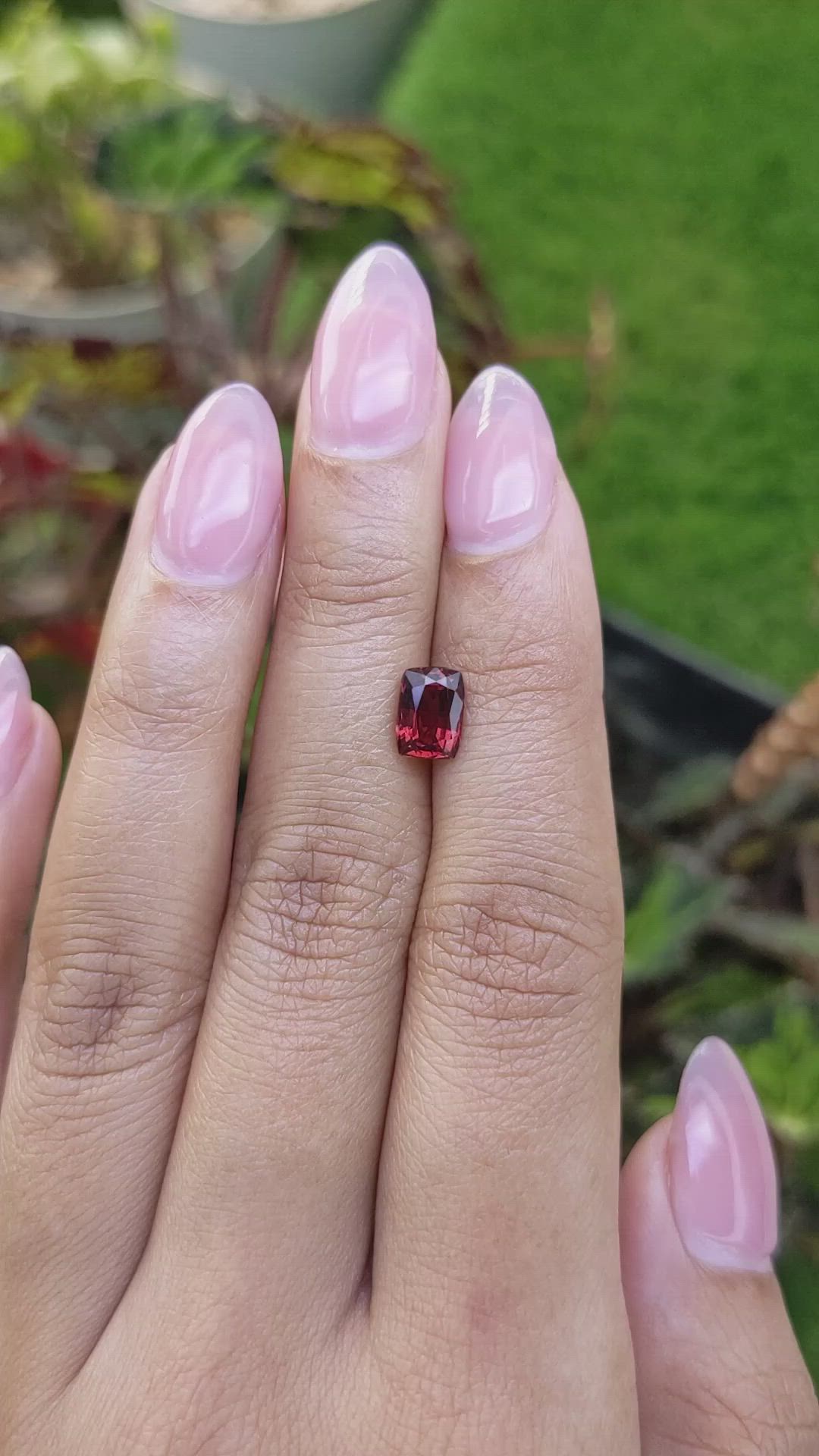 1.47 Ct. Red Rhodolite Garnet from Mozambique Size Video