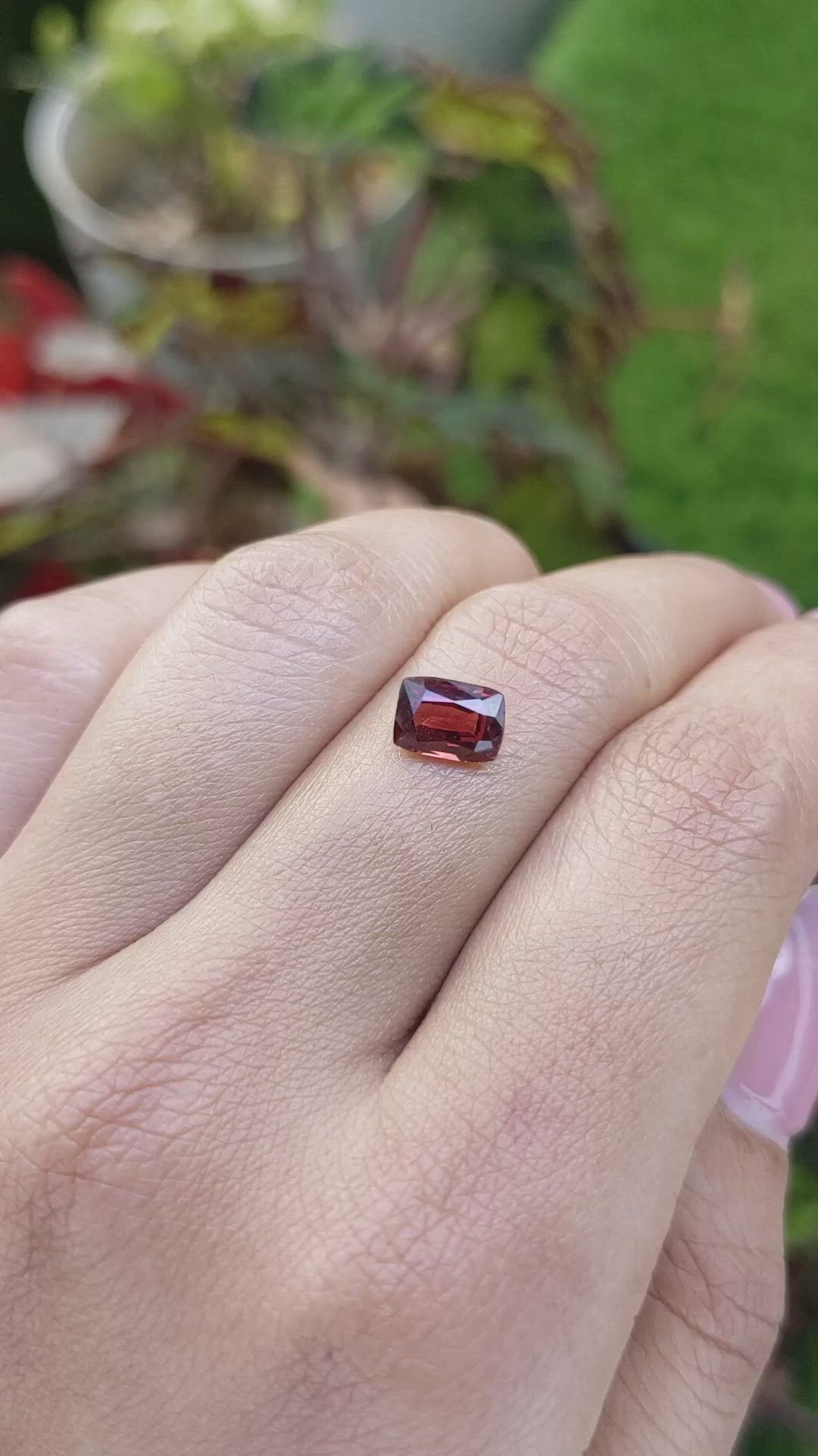 1.47 Ct. Red Rhodolite Garnet from Mozambique Size Video