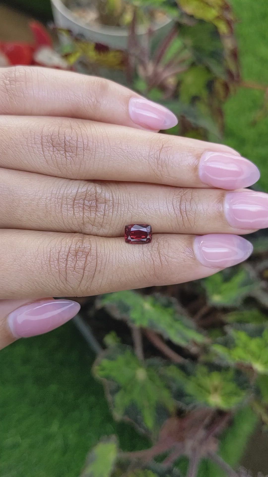 1.47 Ct. Red Rhodolite Garnet from Mozambique Size Video