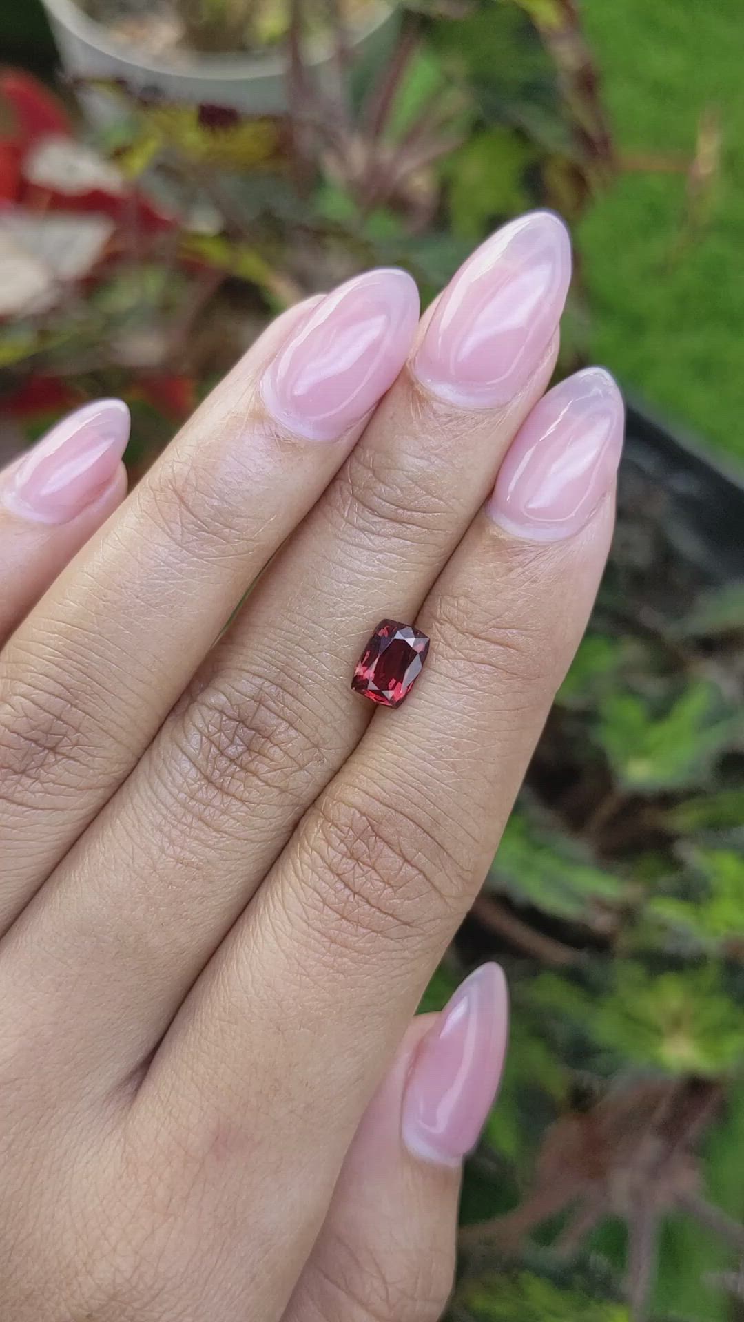1.47 Ct. Red Rhodolite Garnet from Mozambique Size Video