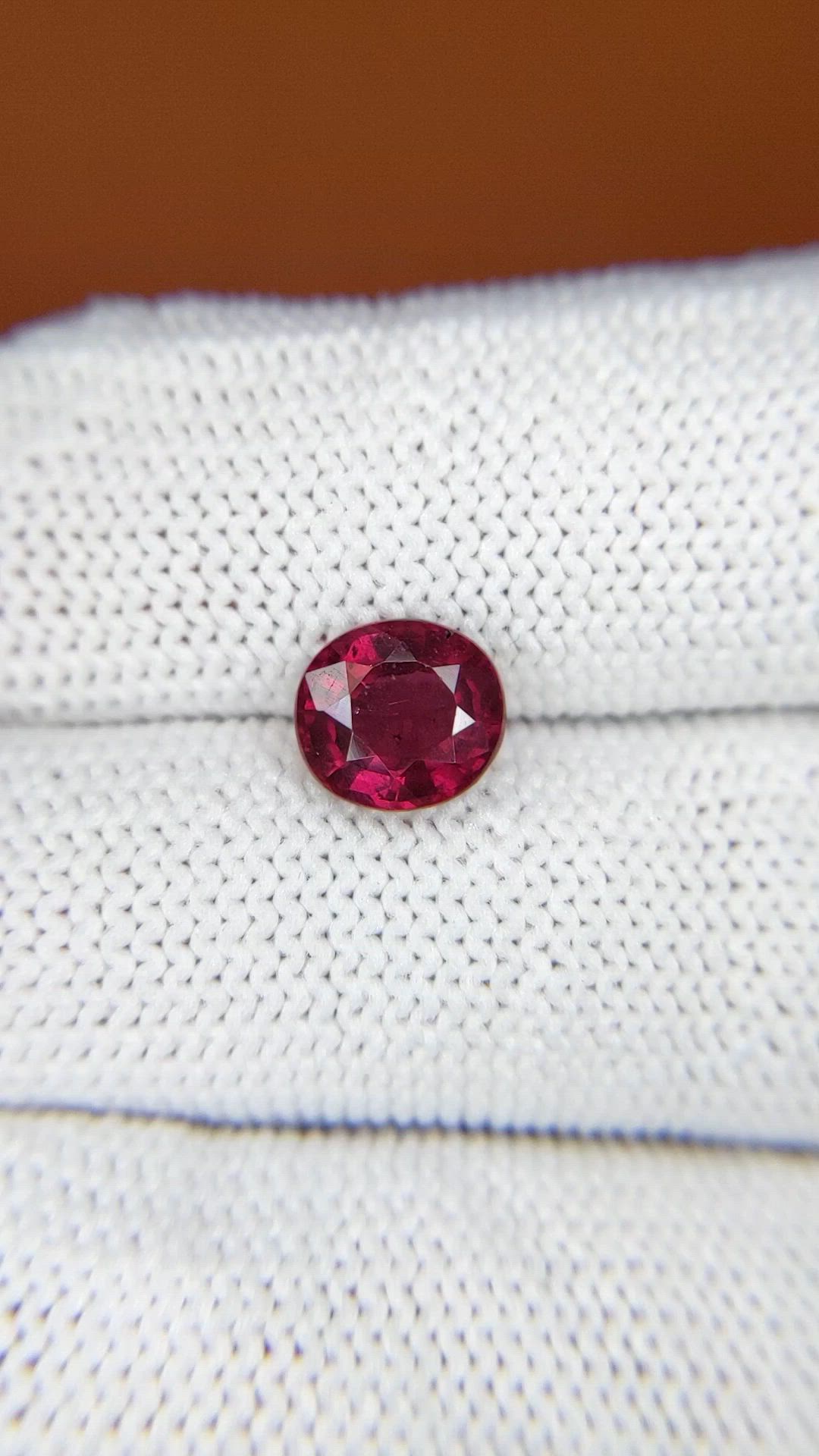 1.97 Ct. Pinkish Purple Rhodolite Garnet from Mozambique Size Video