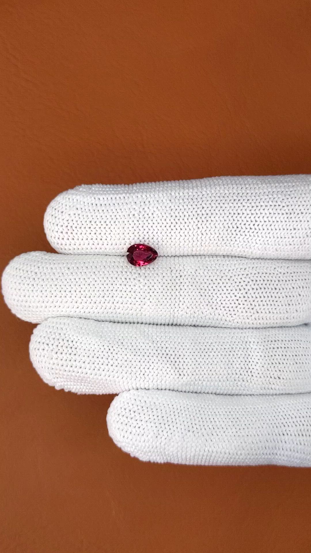 1.02 Ct. Red Rhodolite Garnet from Mozambique Size Video