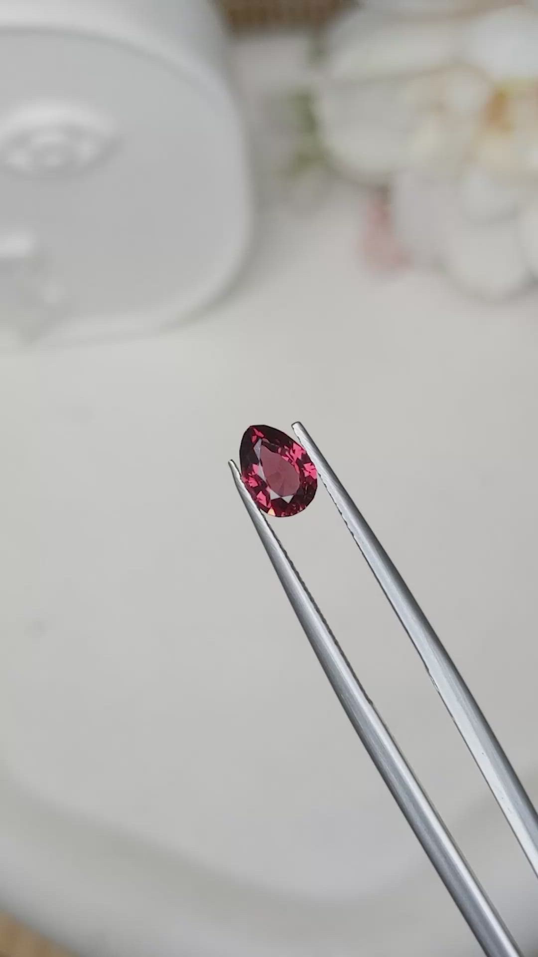 1.02 Ct. Red Rhodolite Garnet from Mozambique Size Video