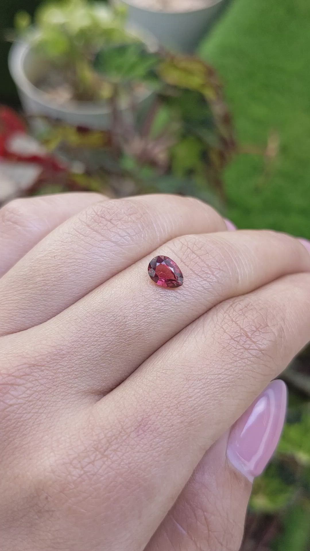 1.02 Ct. Red Rhodolite Garnet from Mozambique Size Video