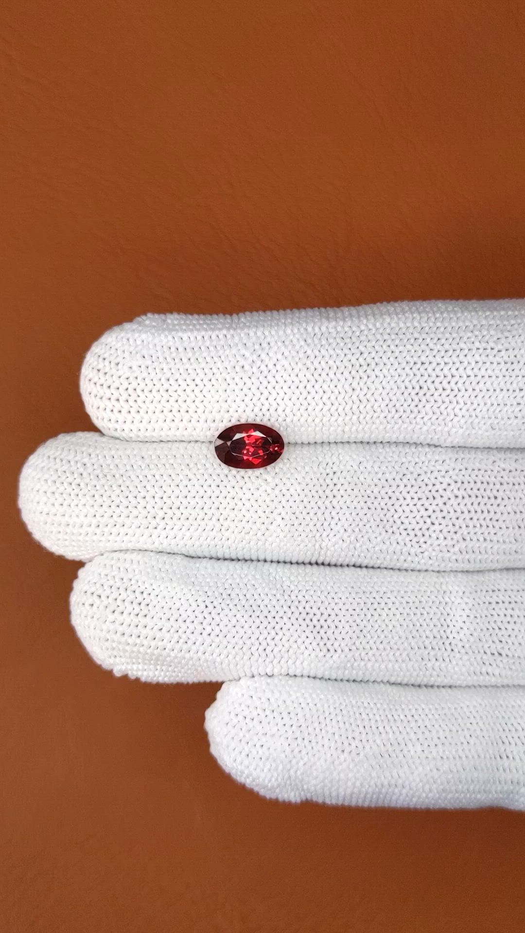1.41 Ct. Red Rhodolite Garnet from Mozambique Size Video