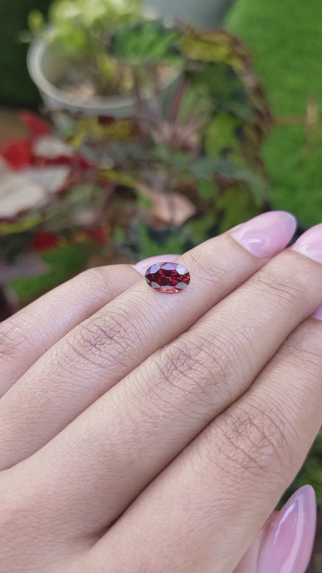 1.41 Ct. Red Rhodolite Garnet from Mozambique Size Video