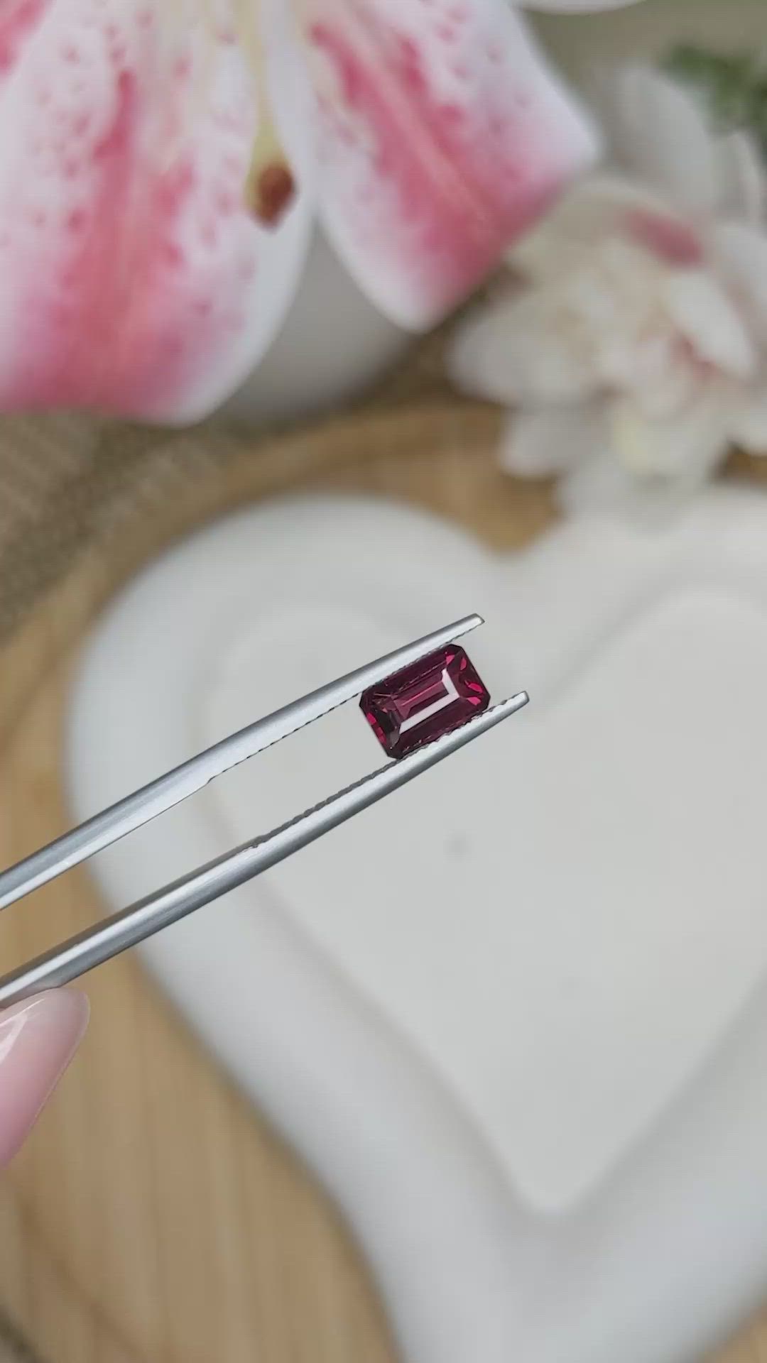 1.53 Ct. Purplish Red Rhodolite Garnet from Mozambique Size Video