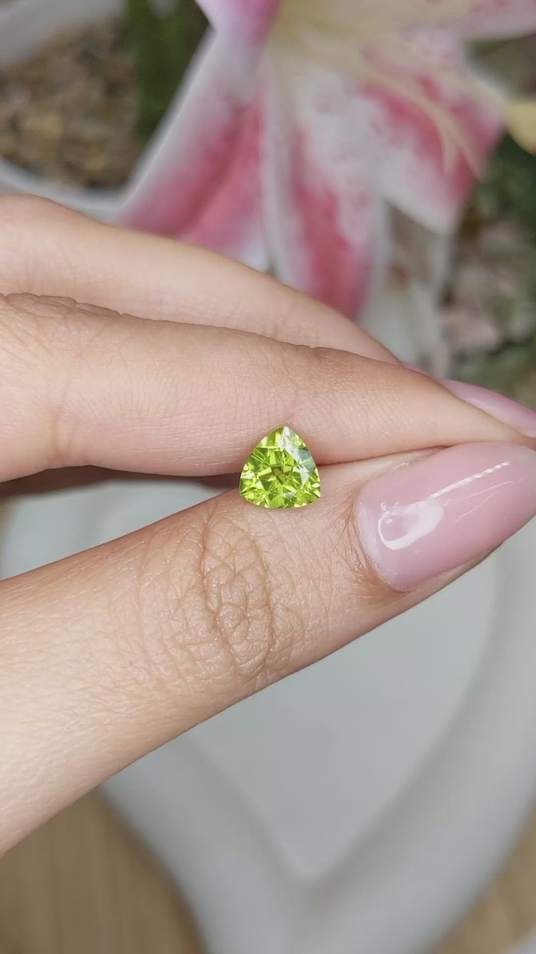 1.29 Ct. Yellowish Green Peridot from Pakistan Size Video
